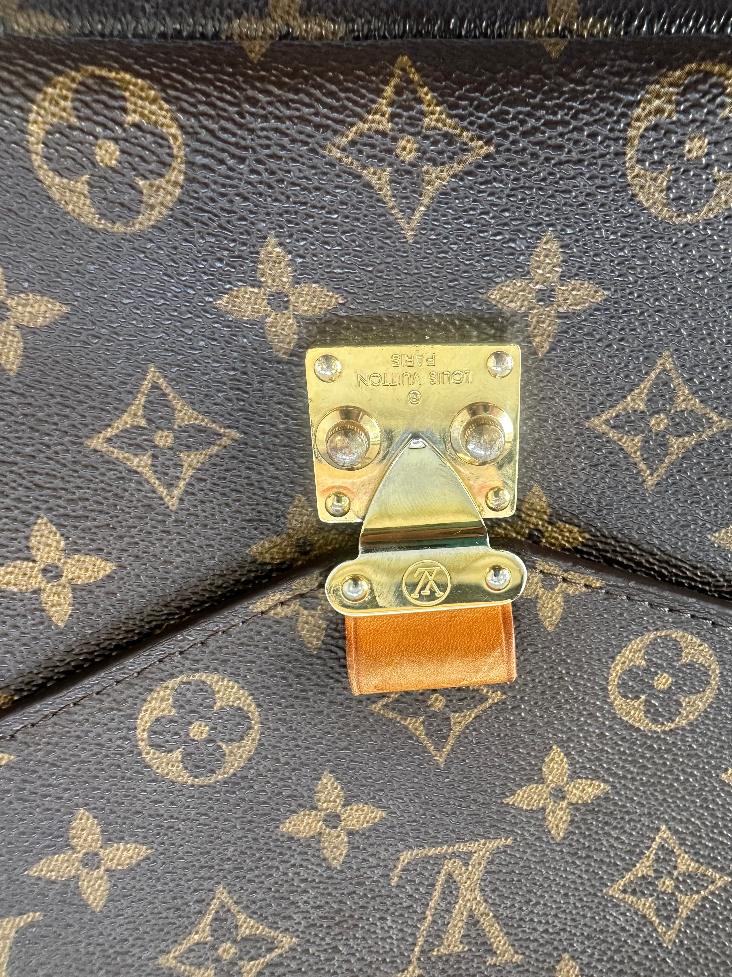 Louis Vuitton Metis MM