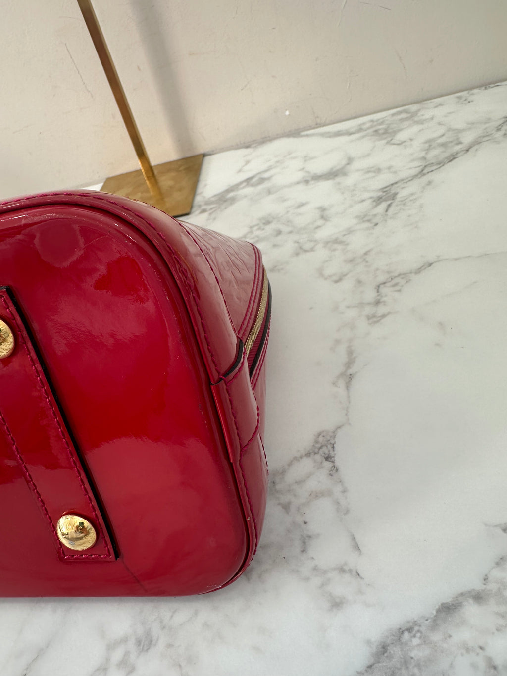 Louis Vuitton Alma Vernis Red