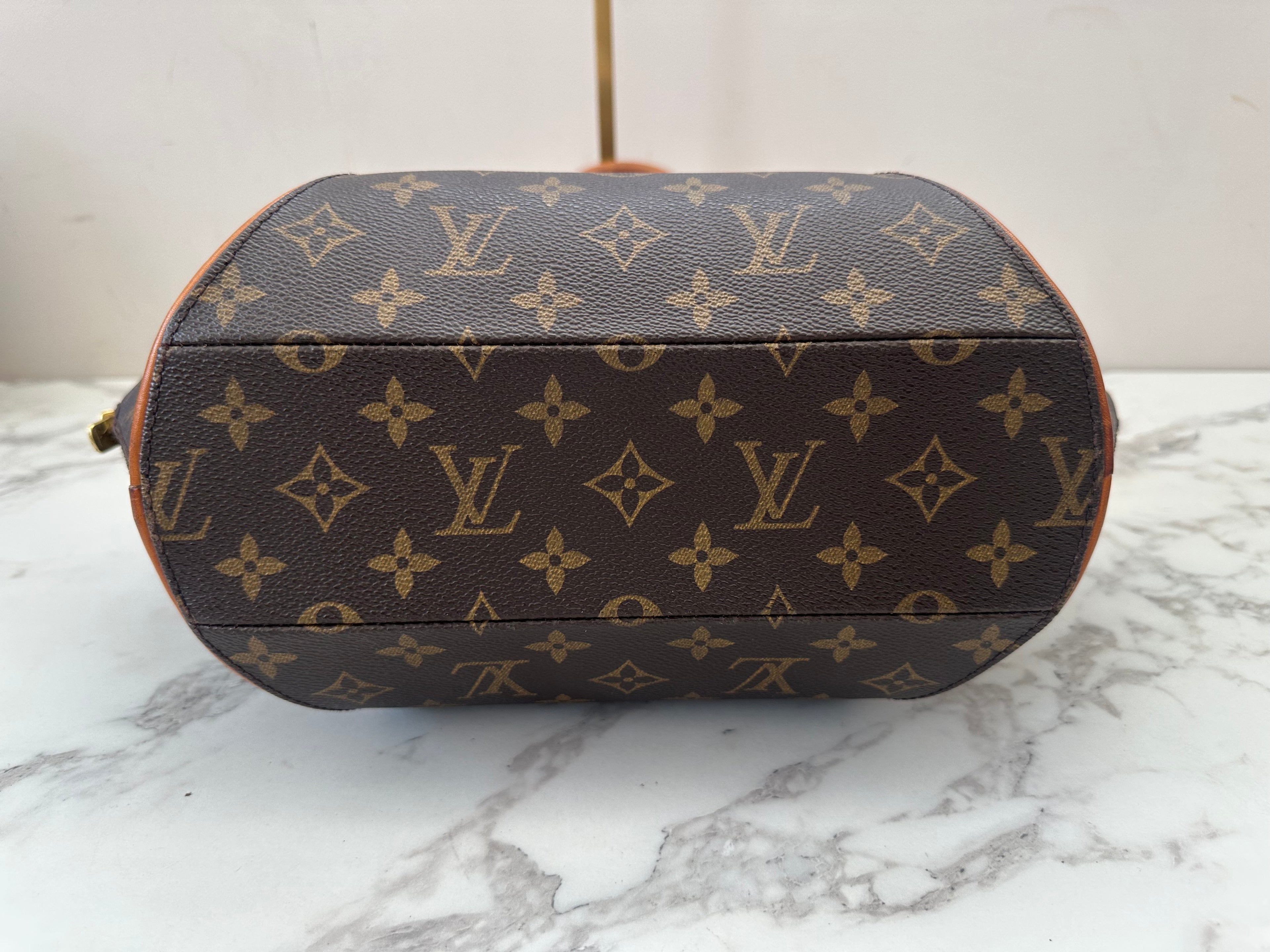 Louis Vuitton Ellipse MM