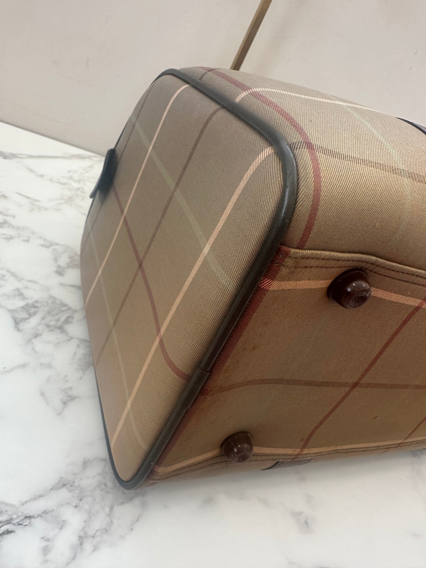 Burberrys Boston Bag