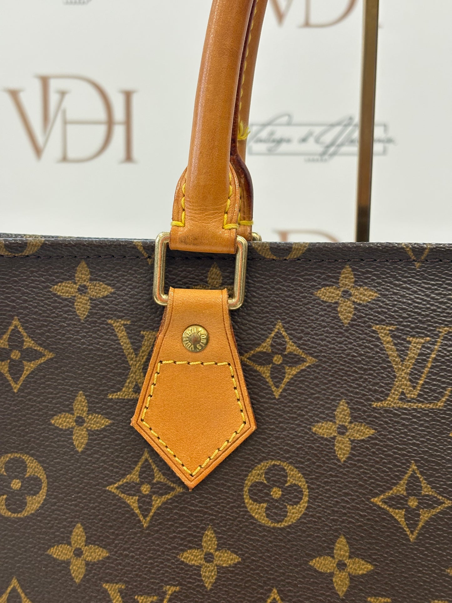 016955 - Louis Vuitton Sac Plat