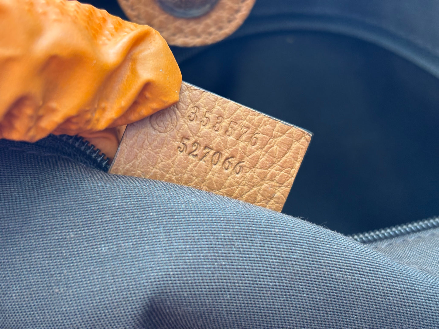 201628 - Gucci Brown