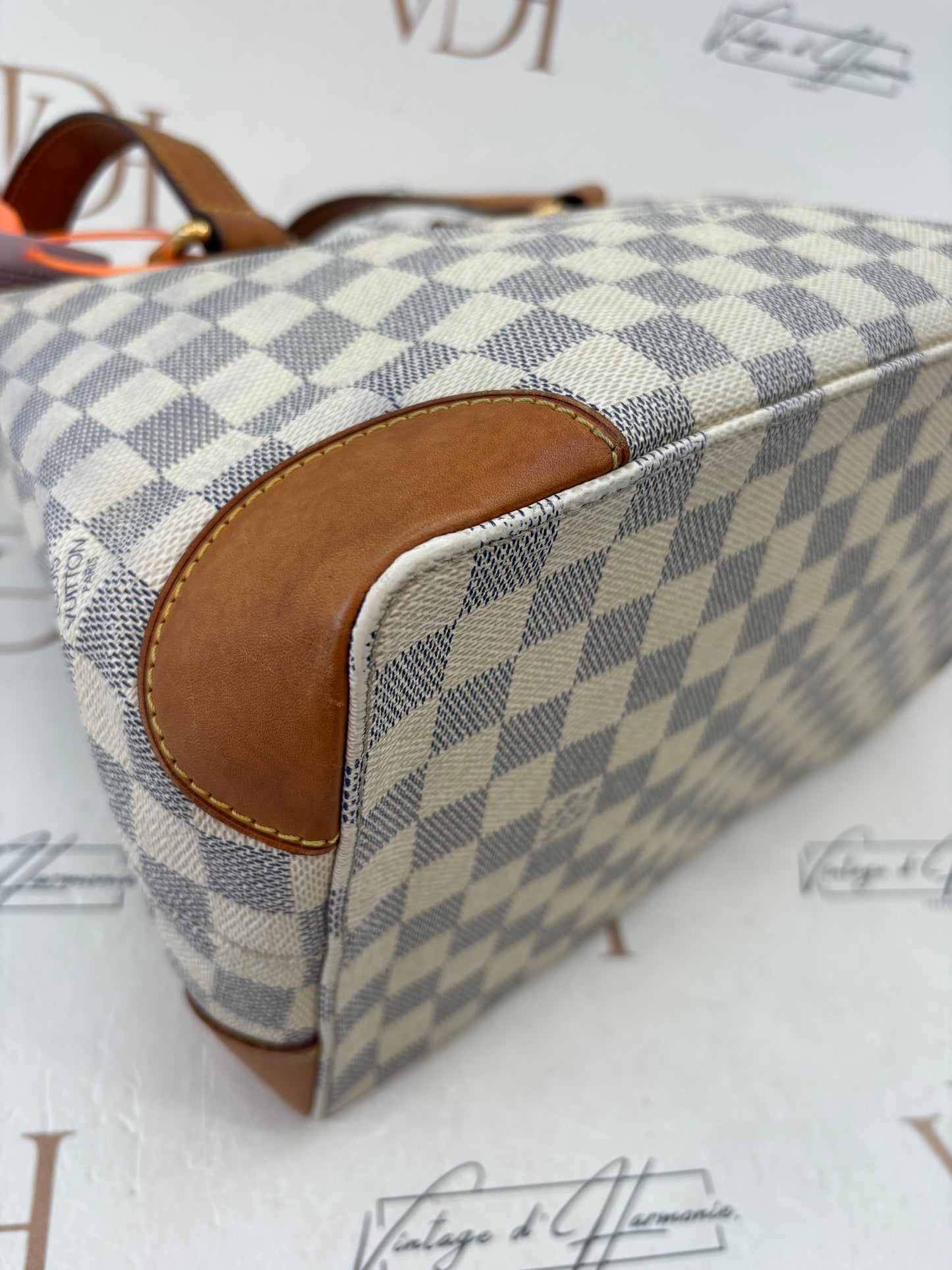 383565 - Louis Vuitton Hampstead