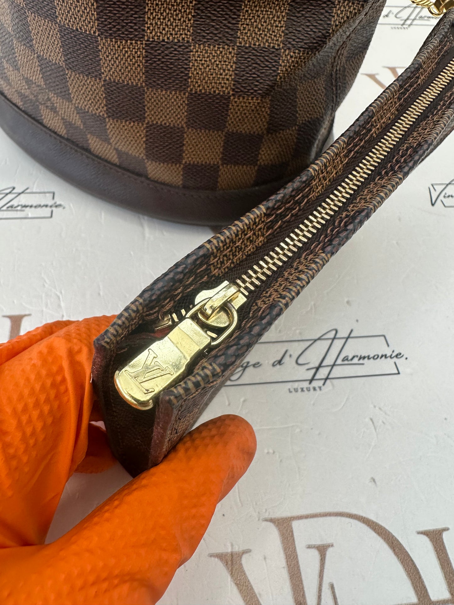 017775 - Louis Vuitton Marais