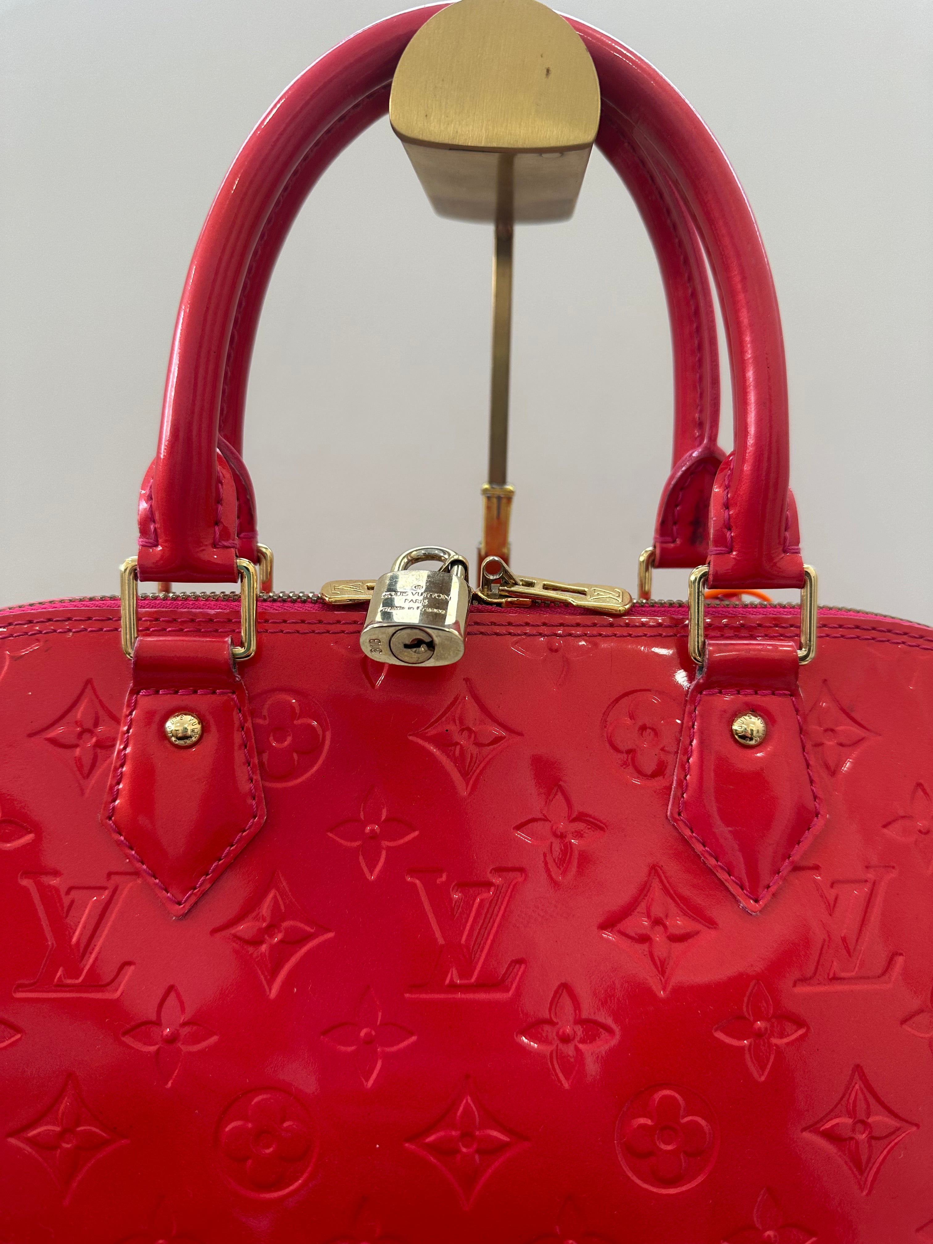 Louis Vuitton Alma Vernis Red