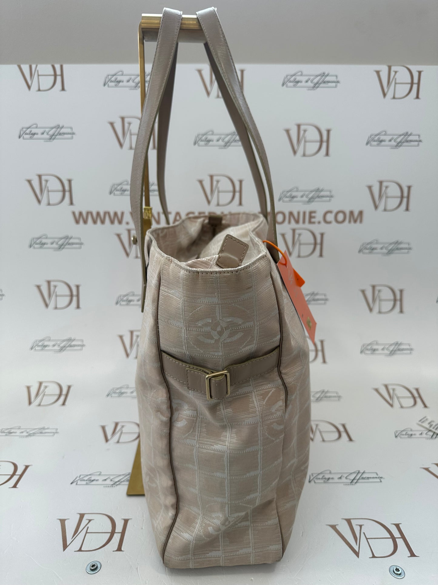 017762 - Chanel Beige Jacquard Nylon