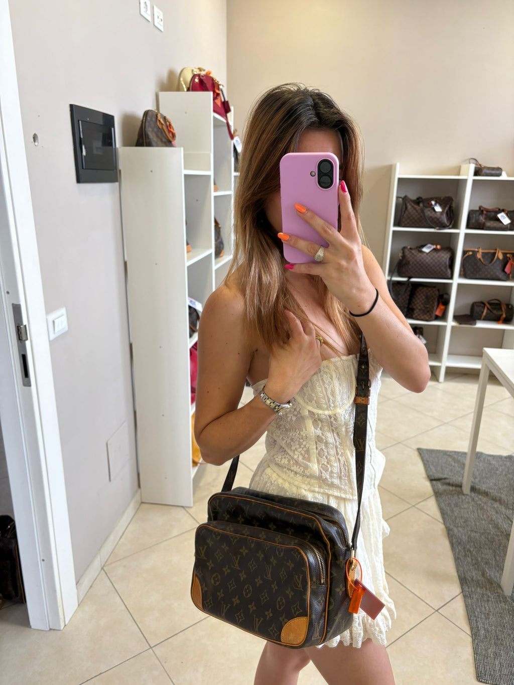 Louis Vuitton Nile