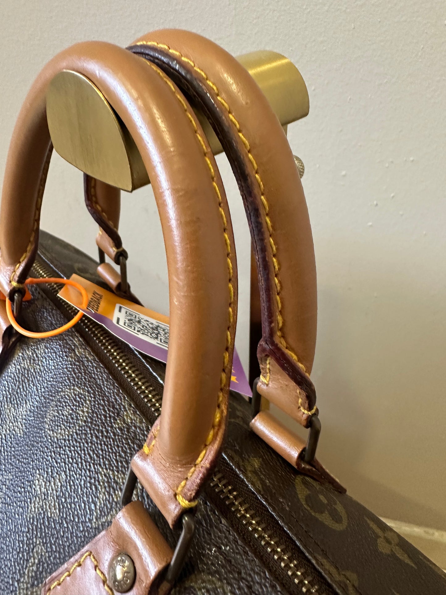 Louis Vuitton Speedy 30