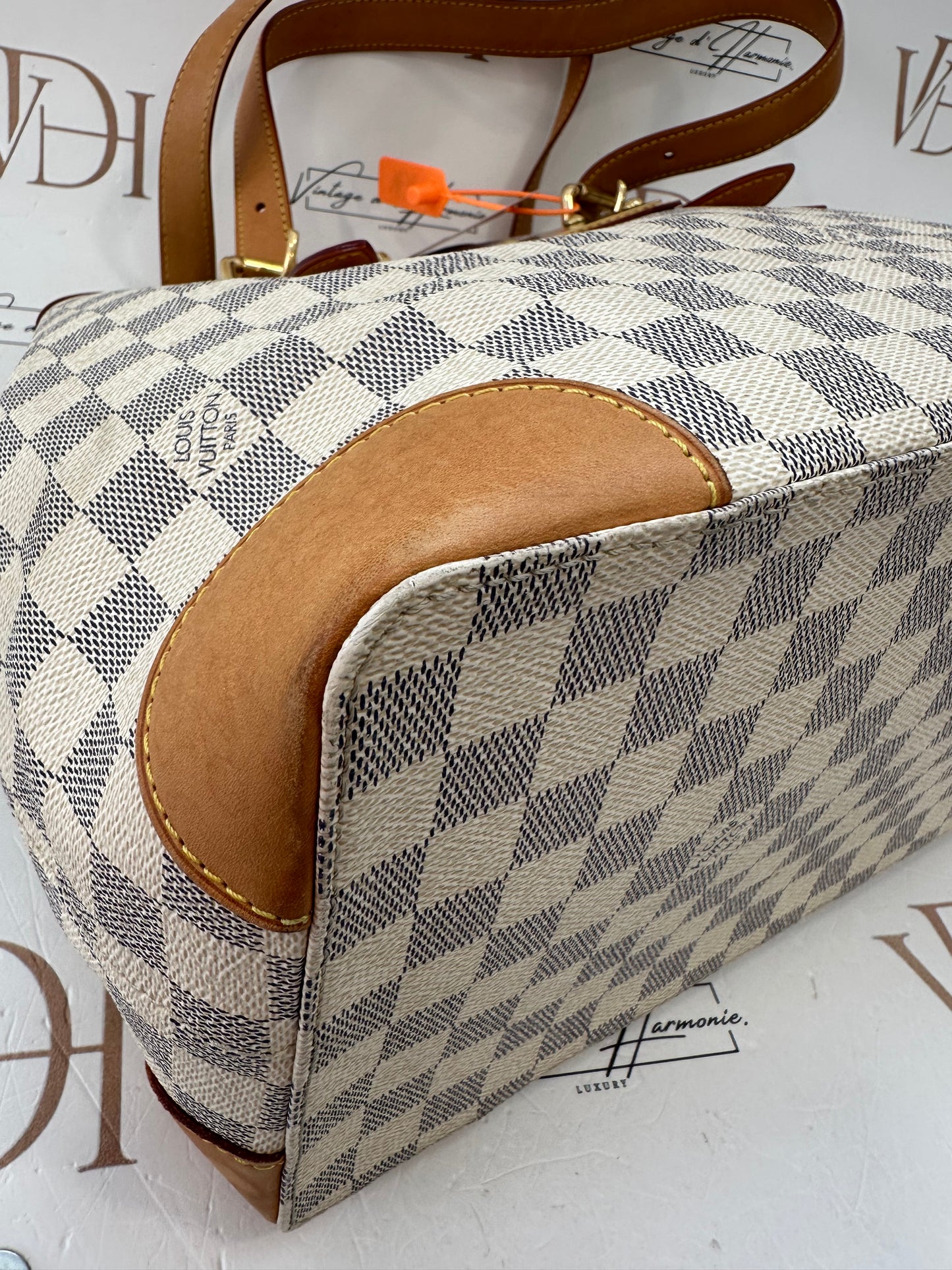 382685 - Louis Vuitton Hampstead