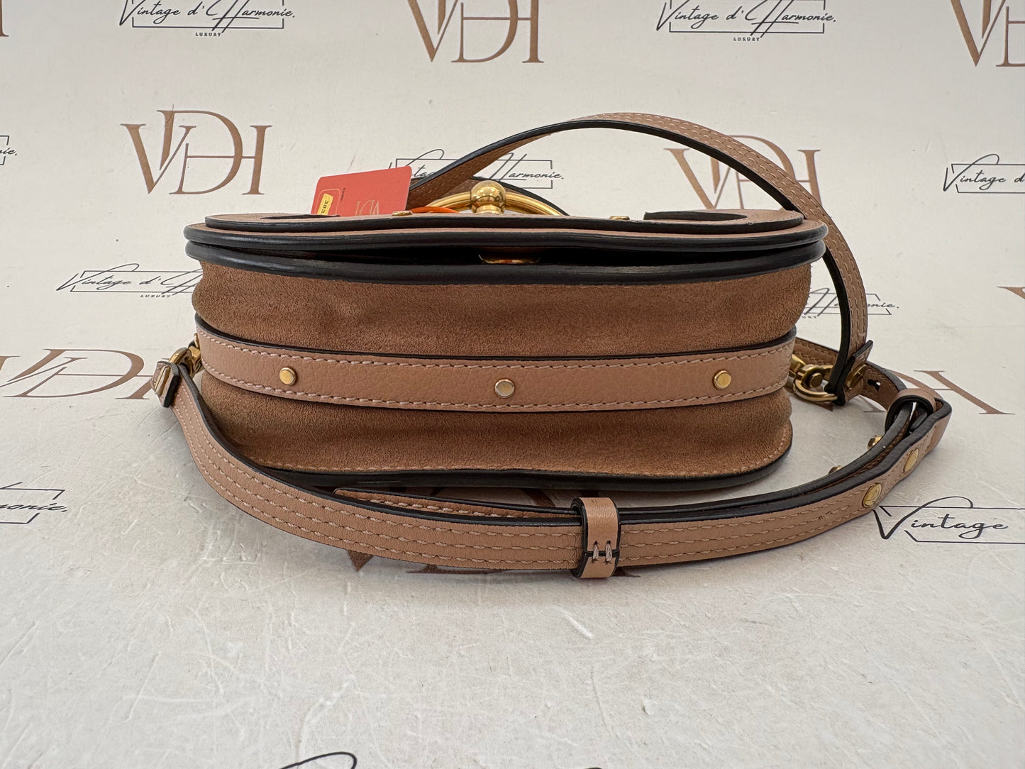383297 - Chloé Nile