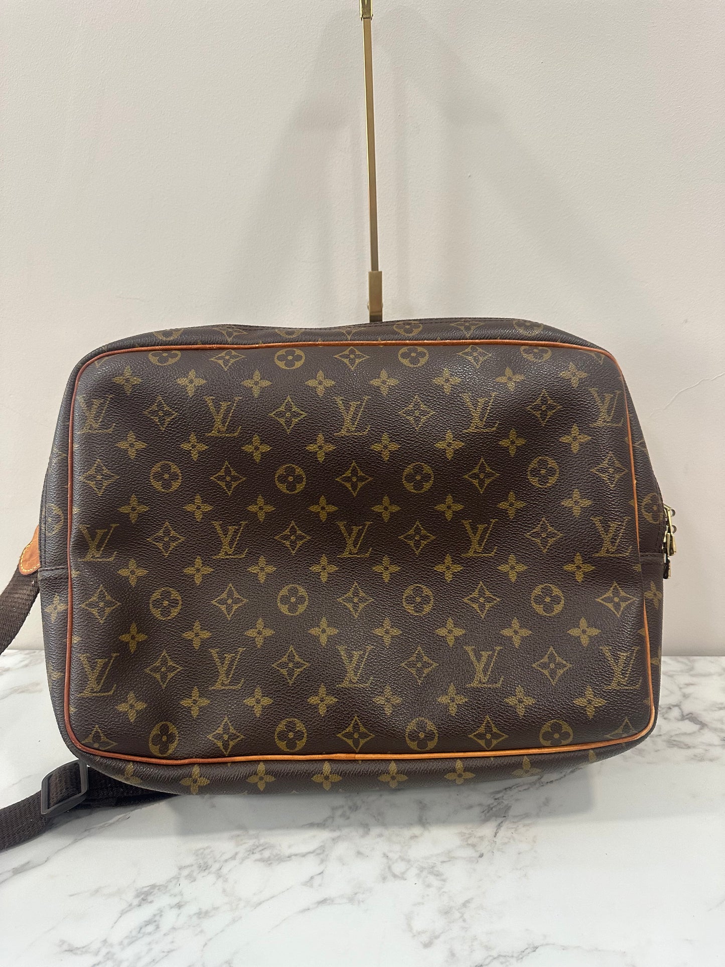 Louis Vuitton Reporter GM