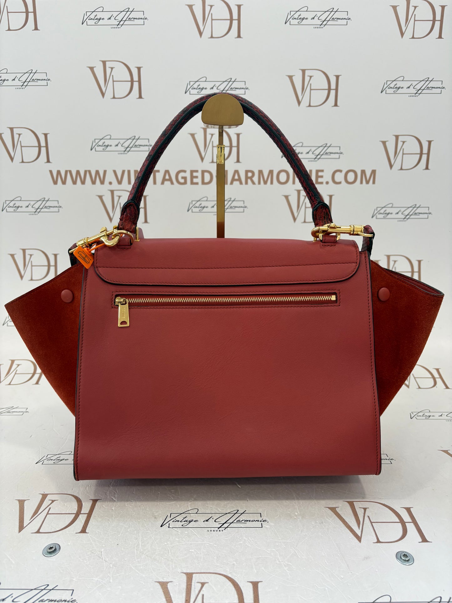 383239 - Céline Trapeze