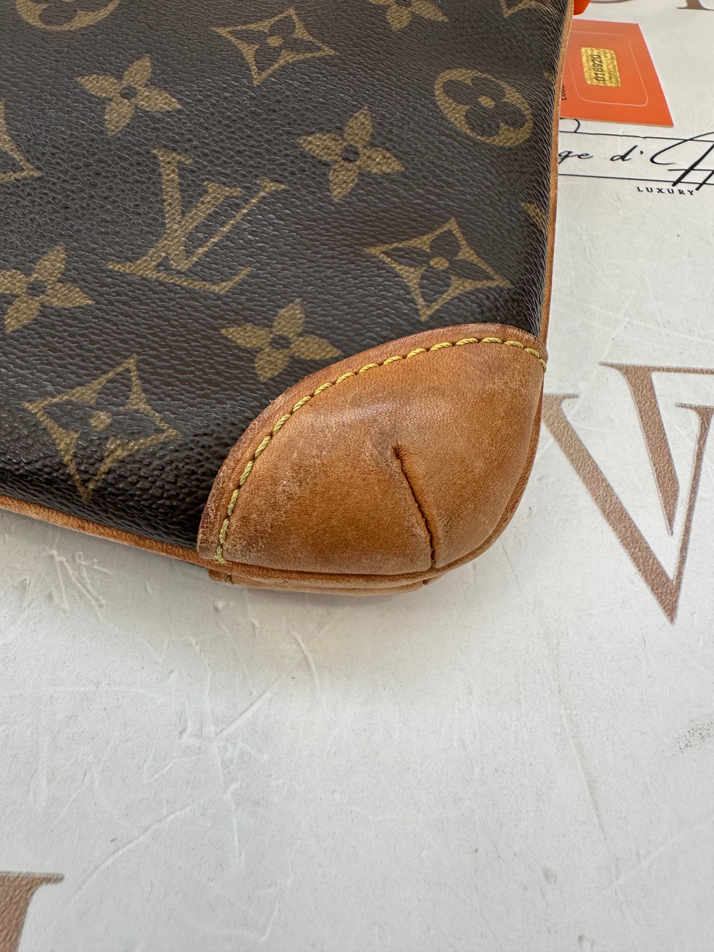 016920 - Louis Vuitton Coussin GM