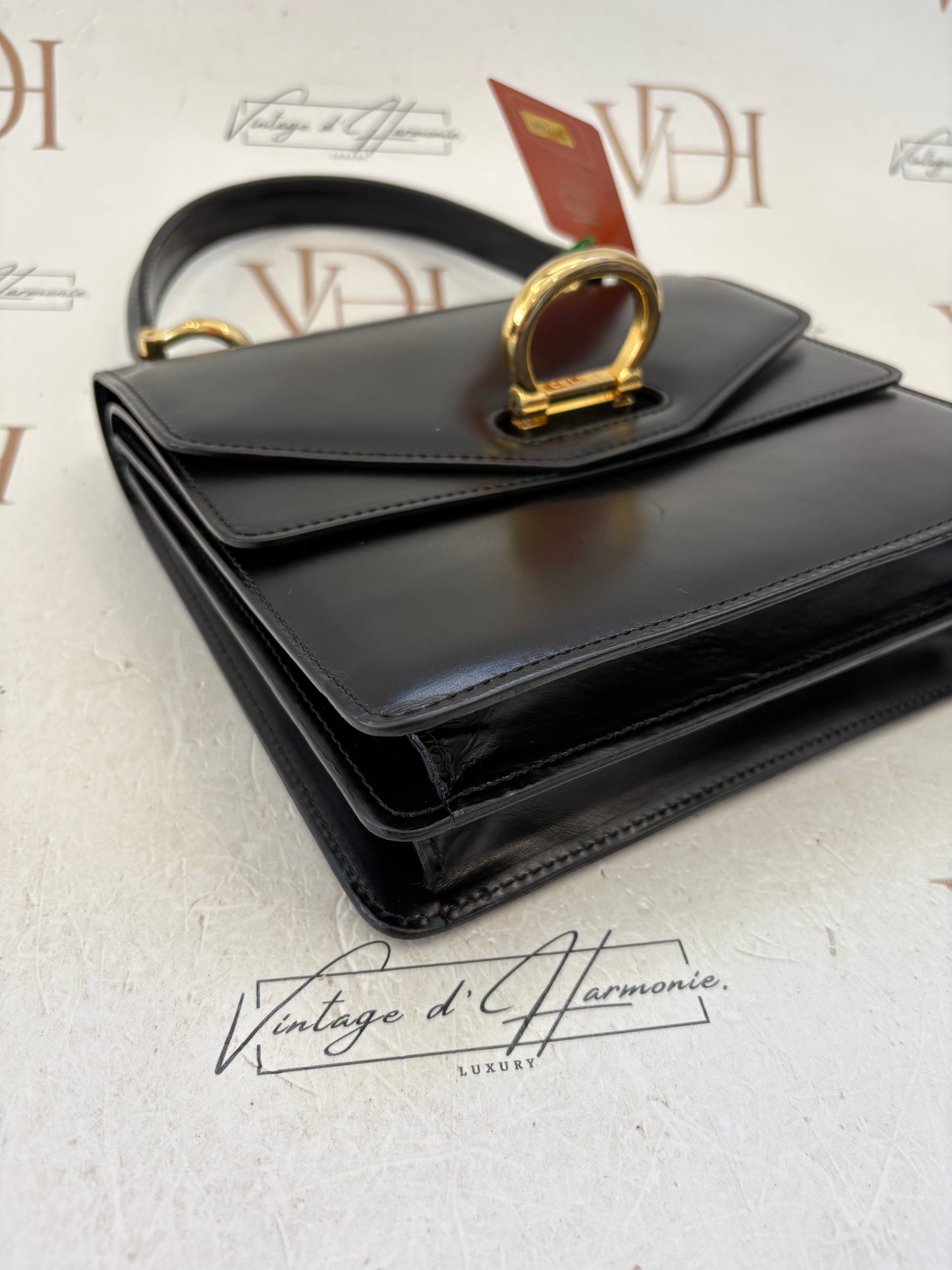 017099 - Céline Black