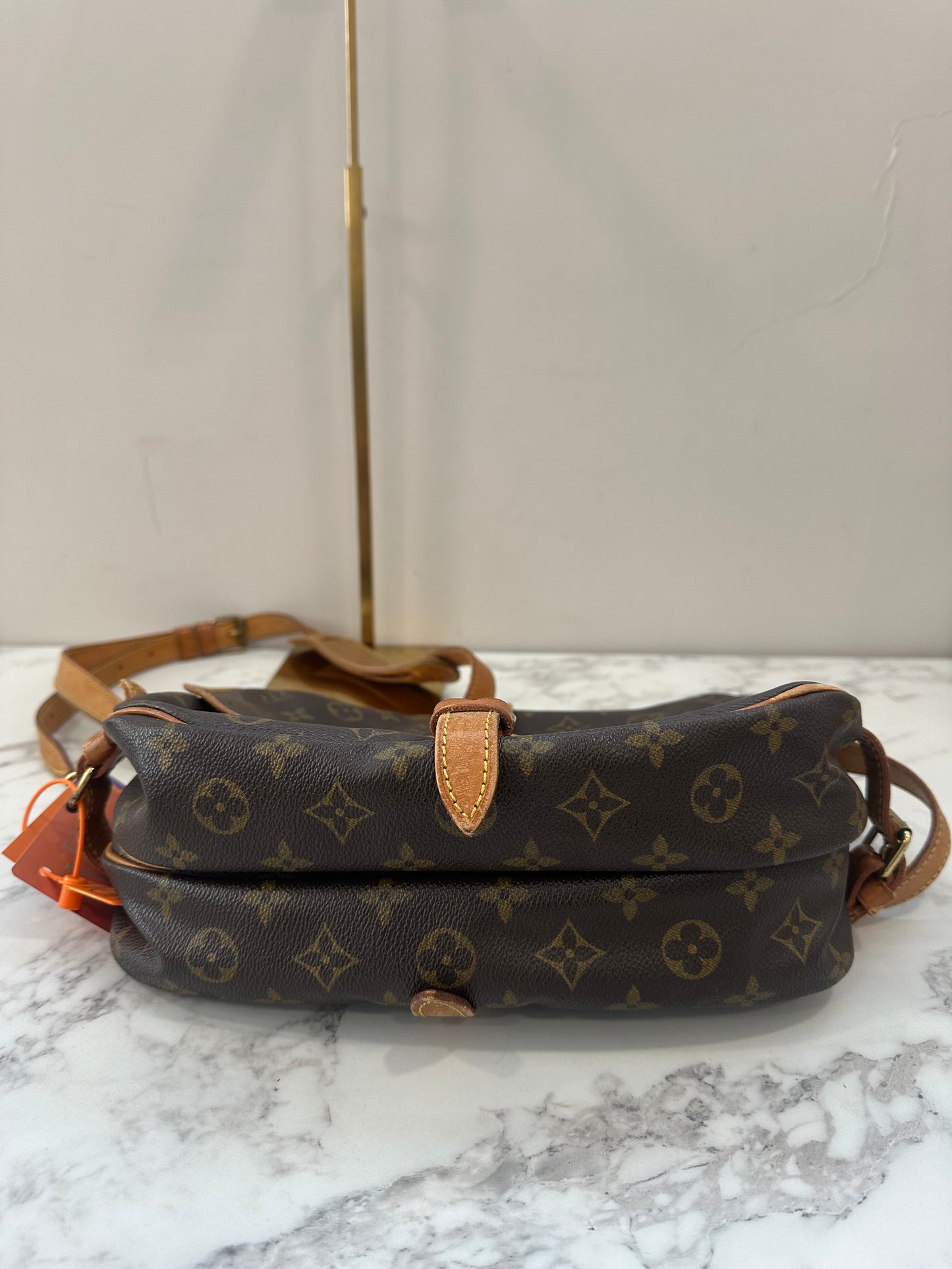 Louis Vuitton Saumur 30