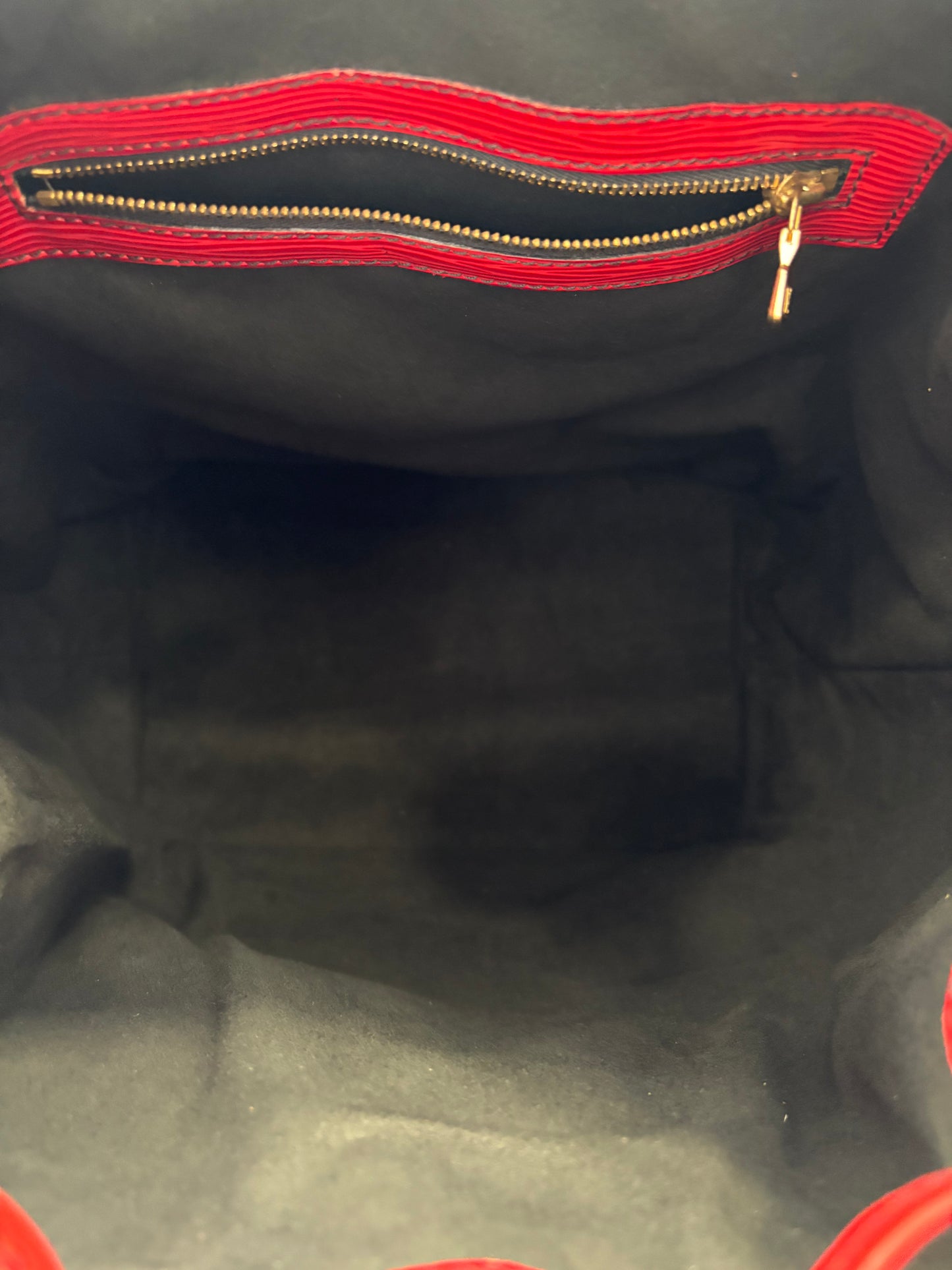 016957 - Louis Vuitton Noé Epi