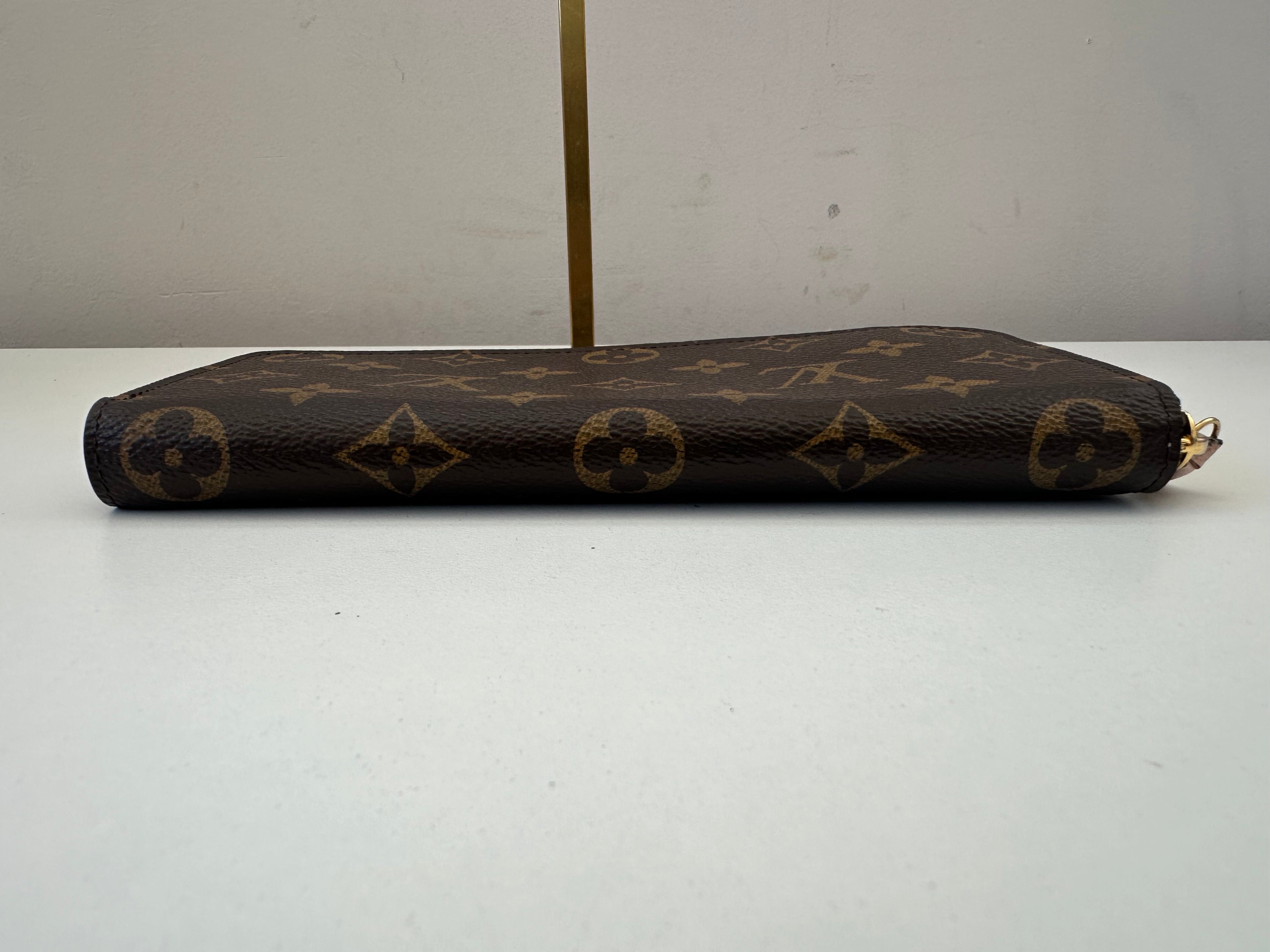 Louis Vuitton Clemence