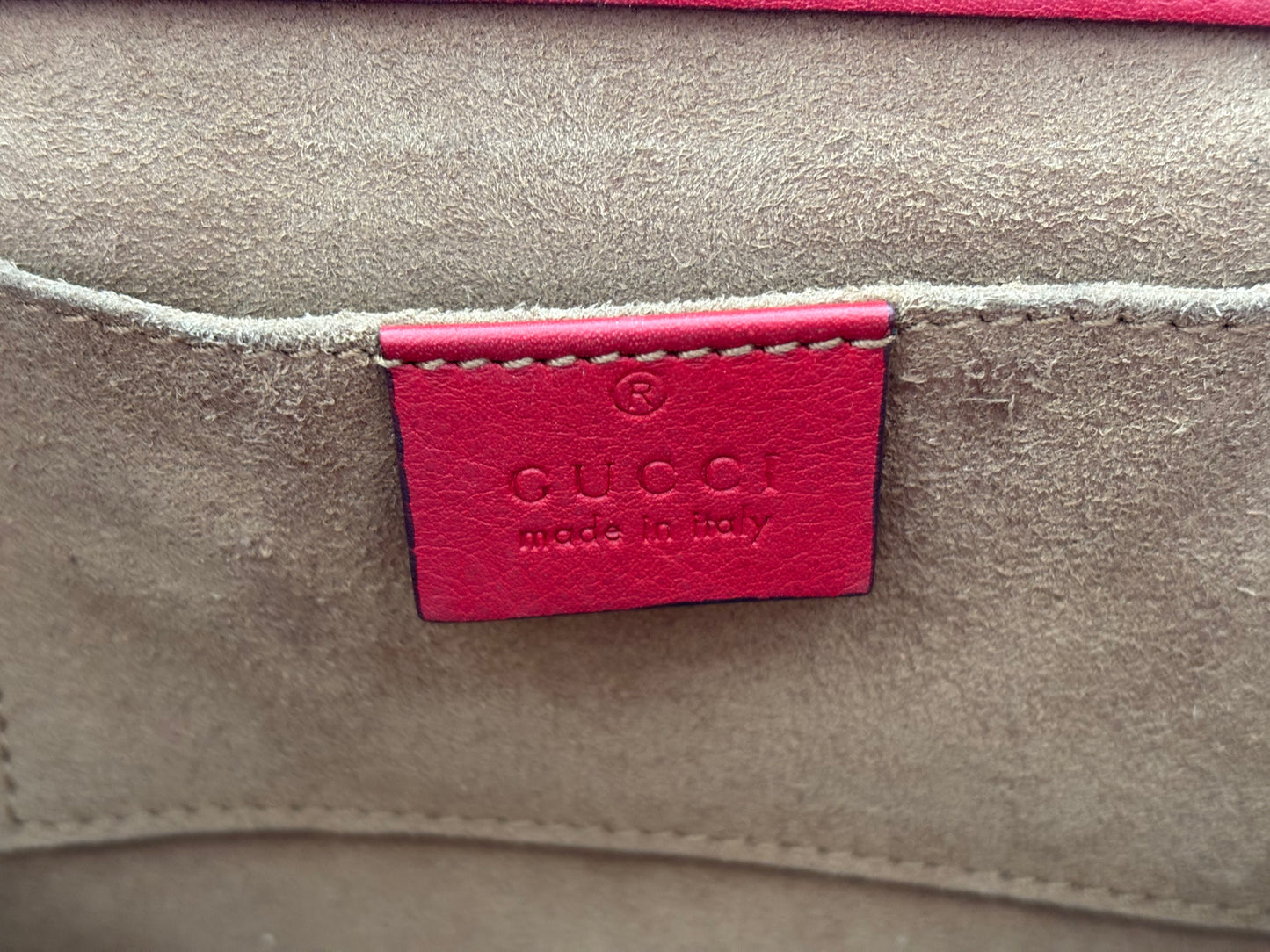 201451 - Gucci Padlock