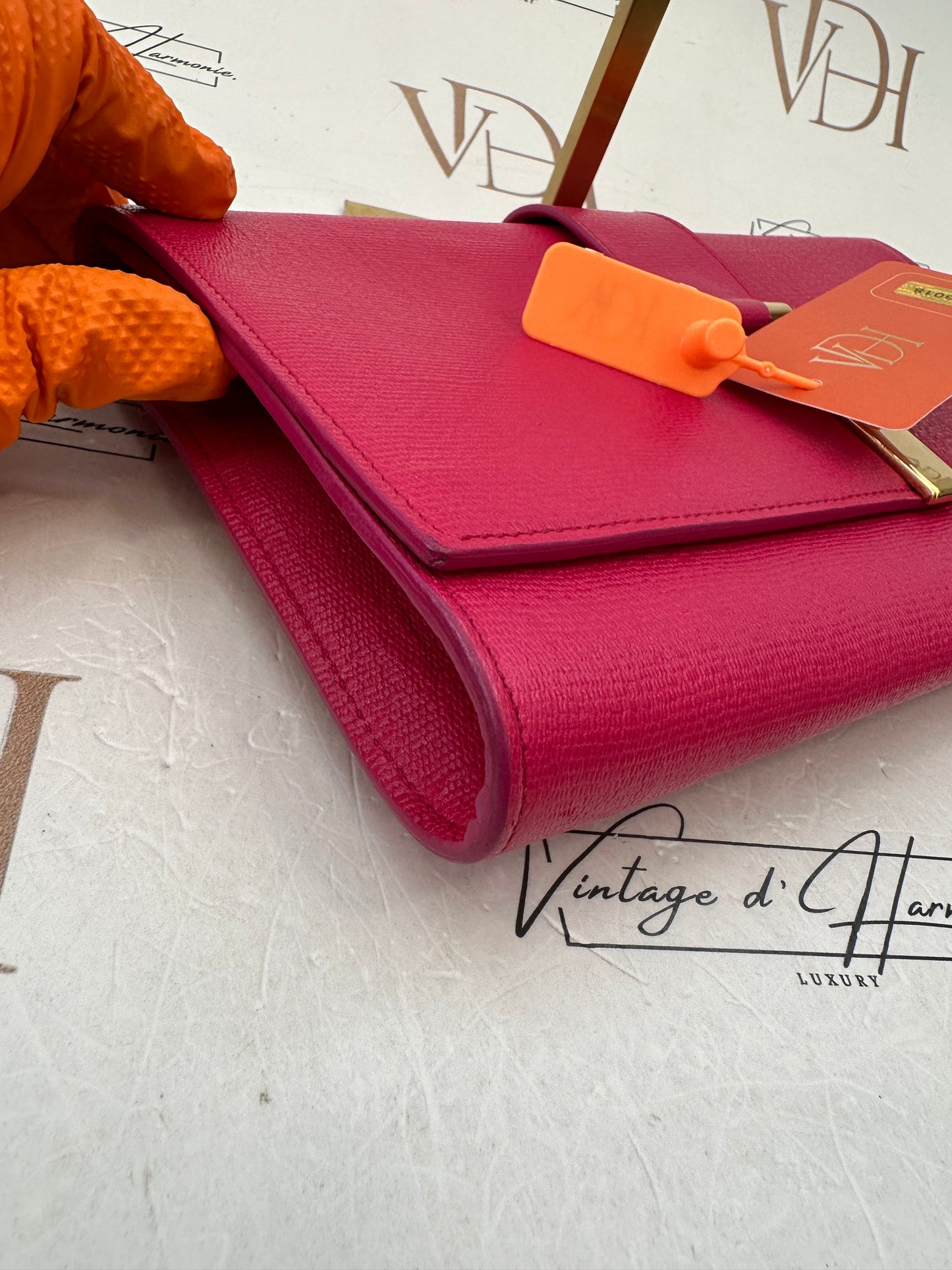 383018 - Saint Laurent Chyc