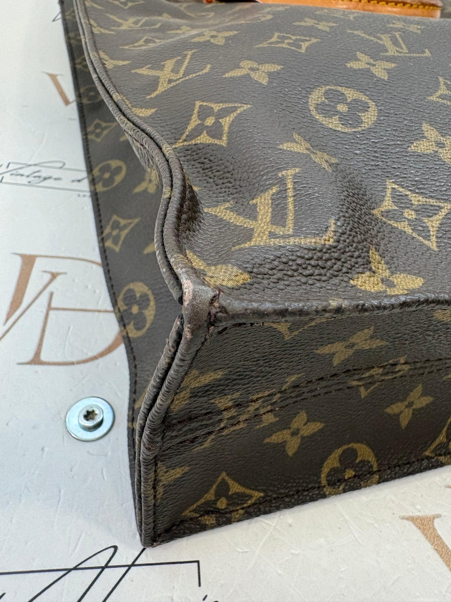 016918 - Louis Vuitton Sac Plat