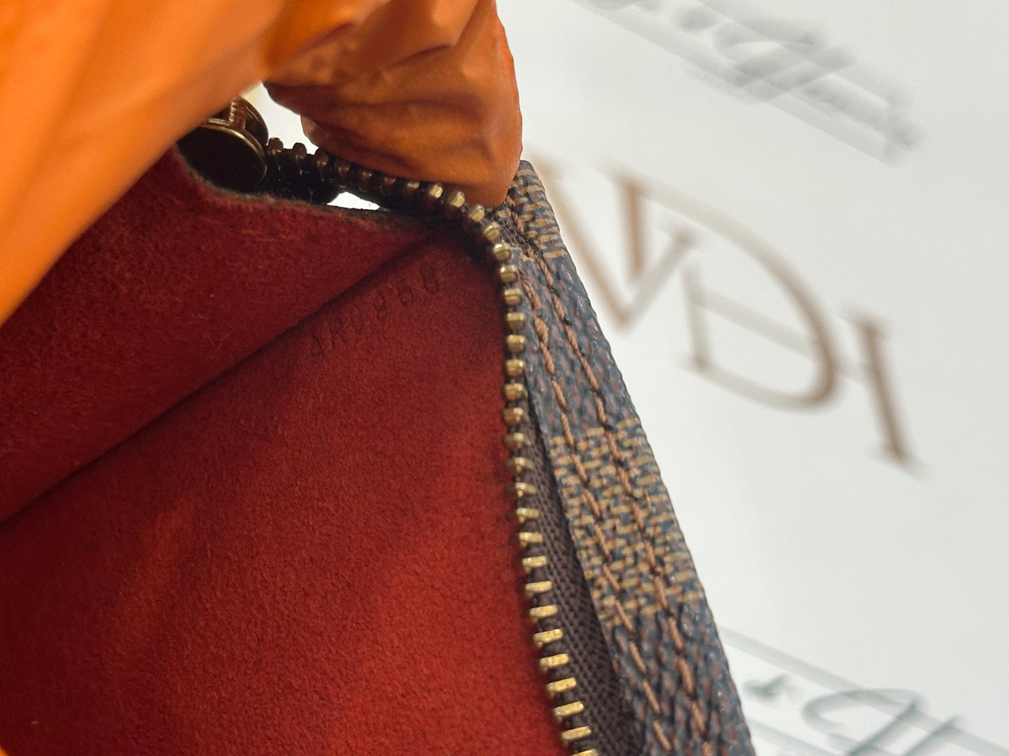 382552 - Louis Vuitton Pochette