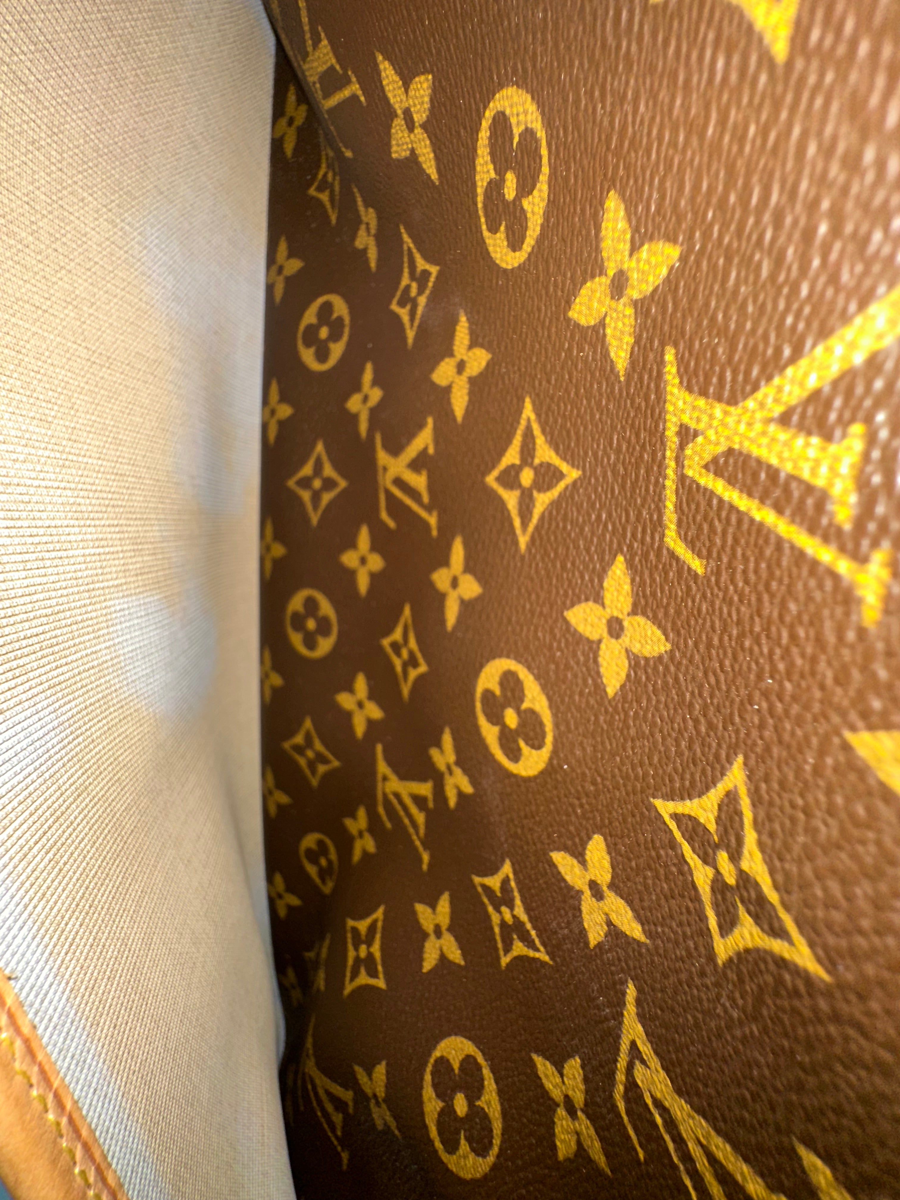 Louis Vuitton Deauville