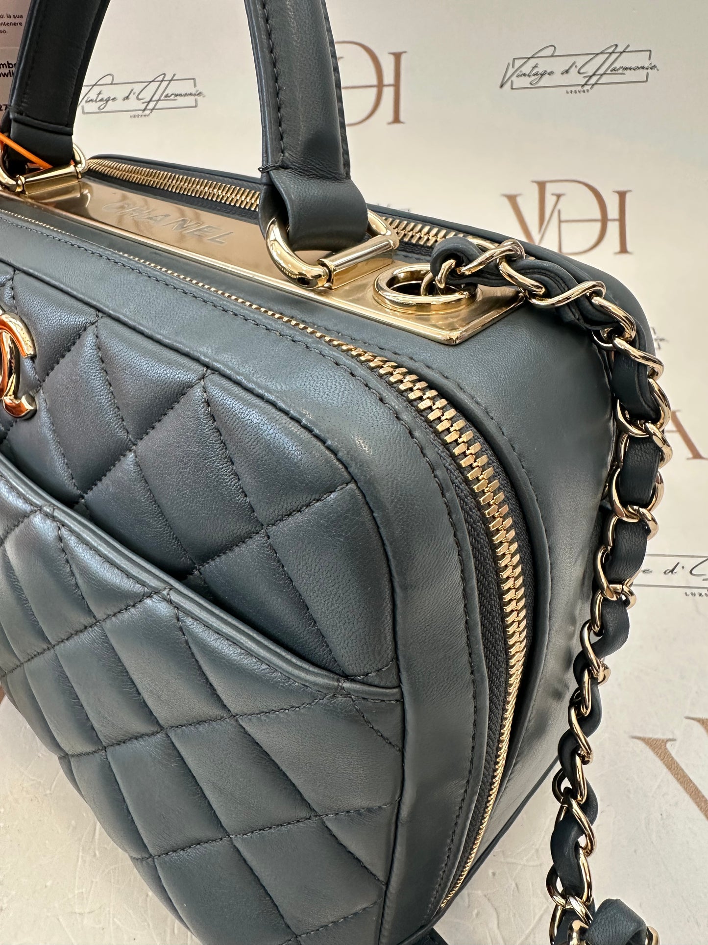 017899 - Chanel Gray Lambskin Trendy CC