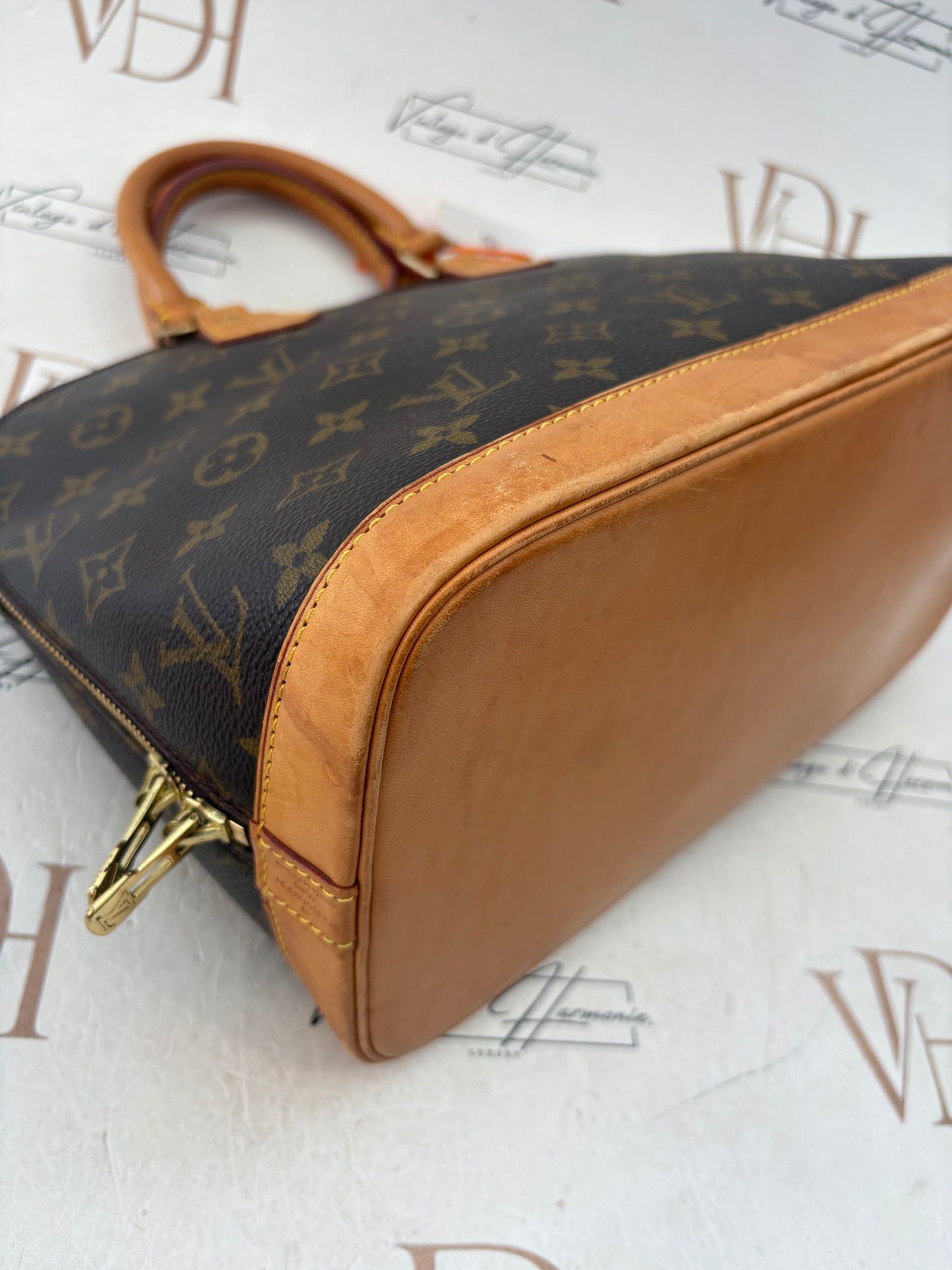 018094 - Louis Vuitton Alma