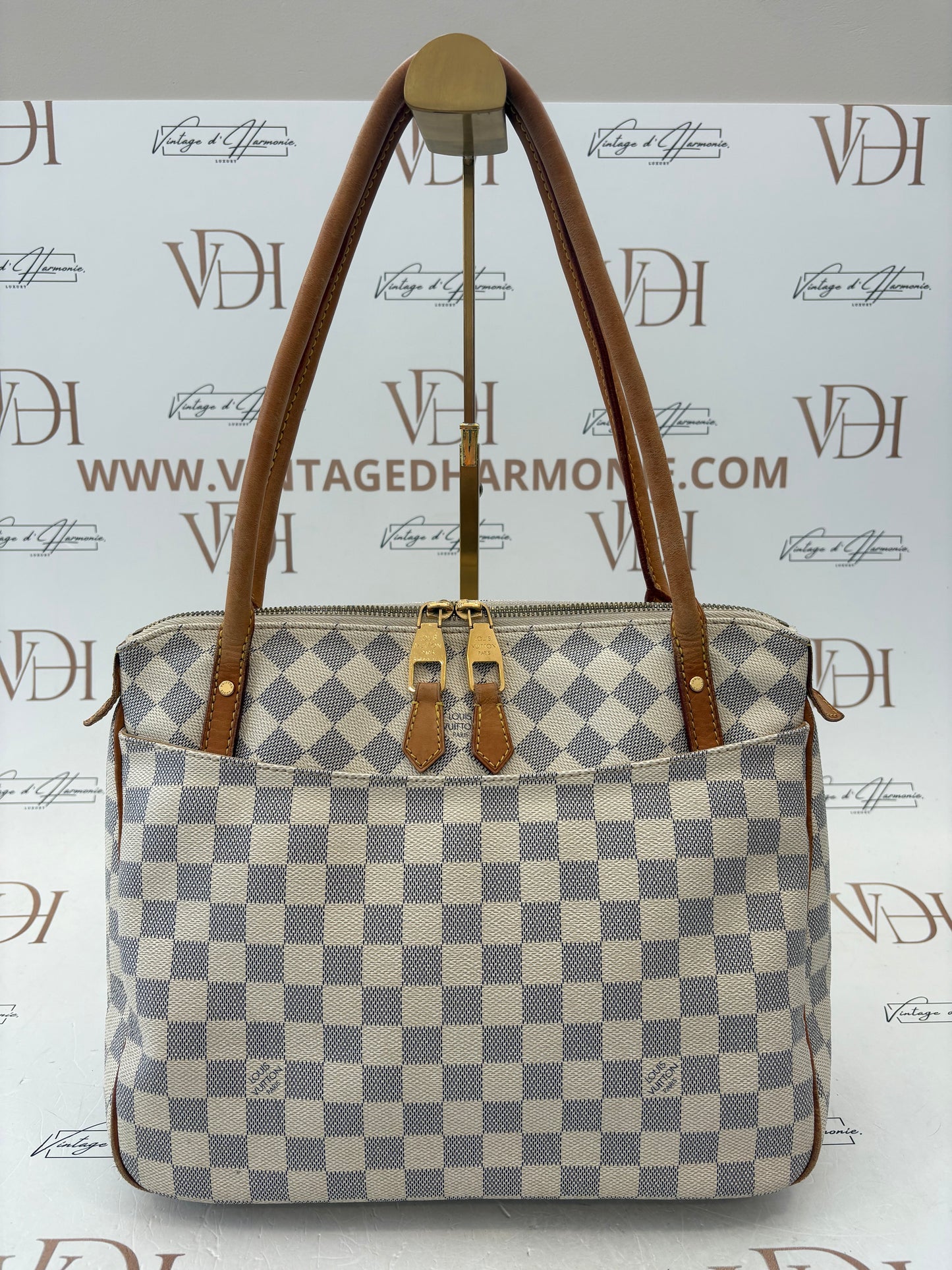 383294 - Louis Vuitton Figheri