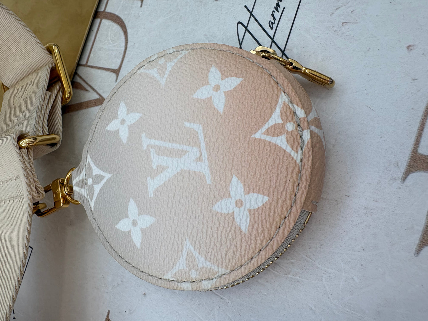 383306 - Louis Vuitton MultiPoschette