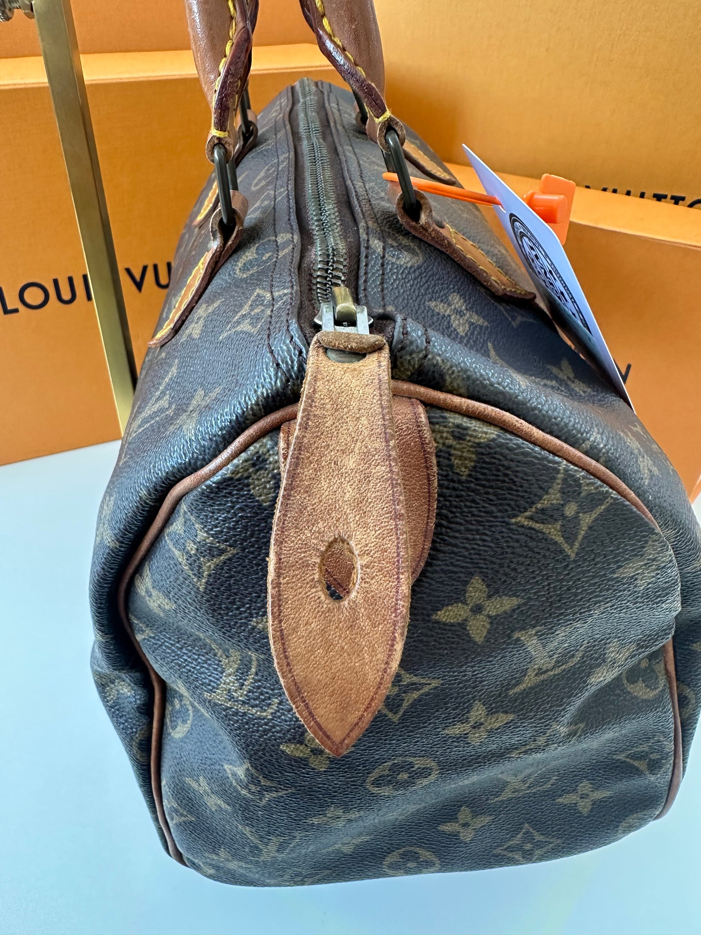 Louis Vuitton Speedy 30