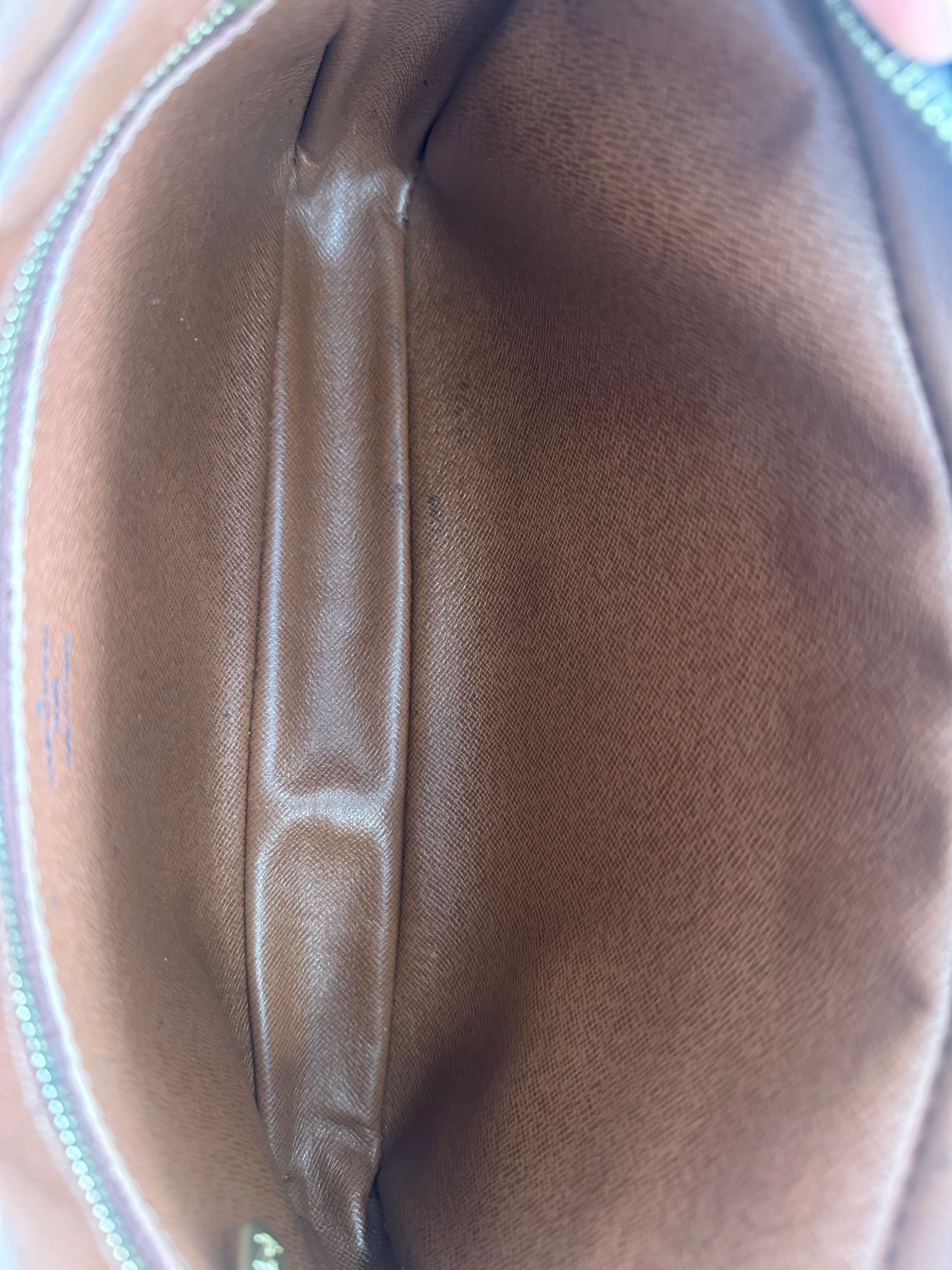 Louis Vuitton Dragonne GM