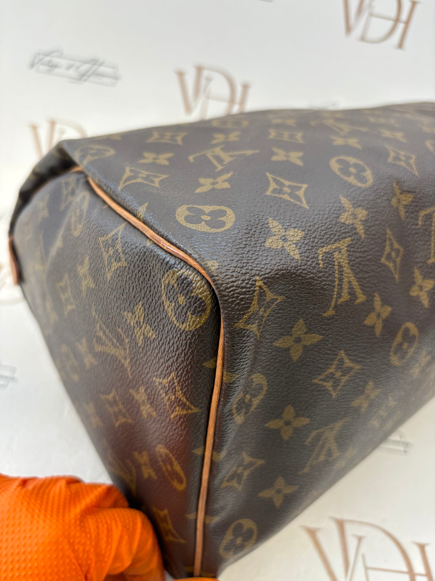 018912 - Louis Vuitton Speedy 35