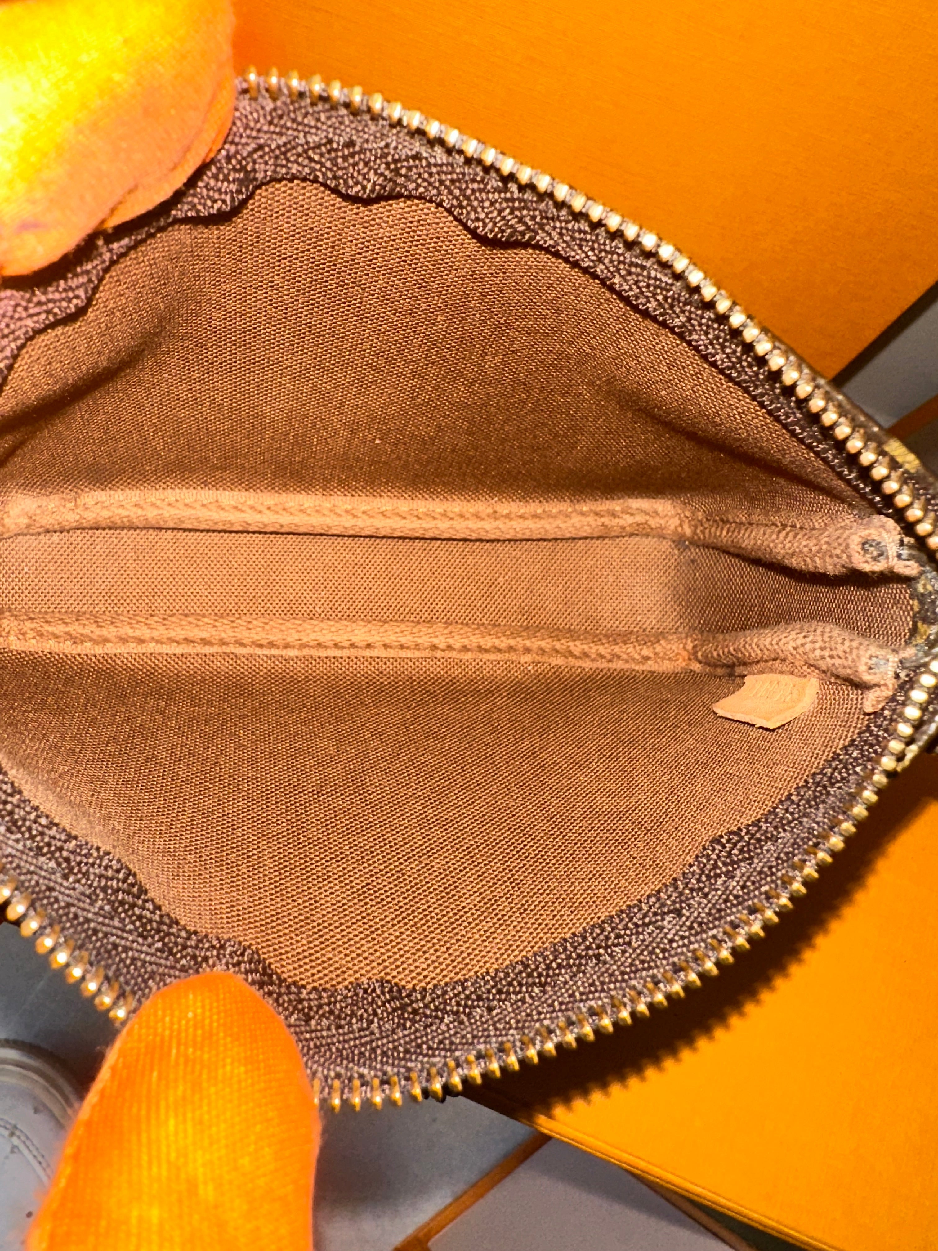 Louis Vuitton Mini pochette