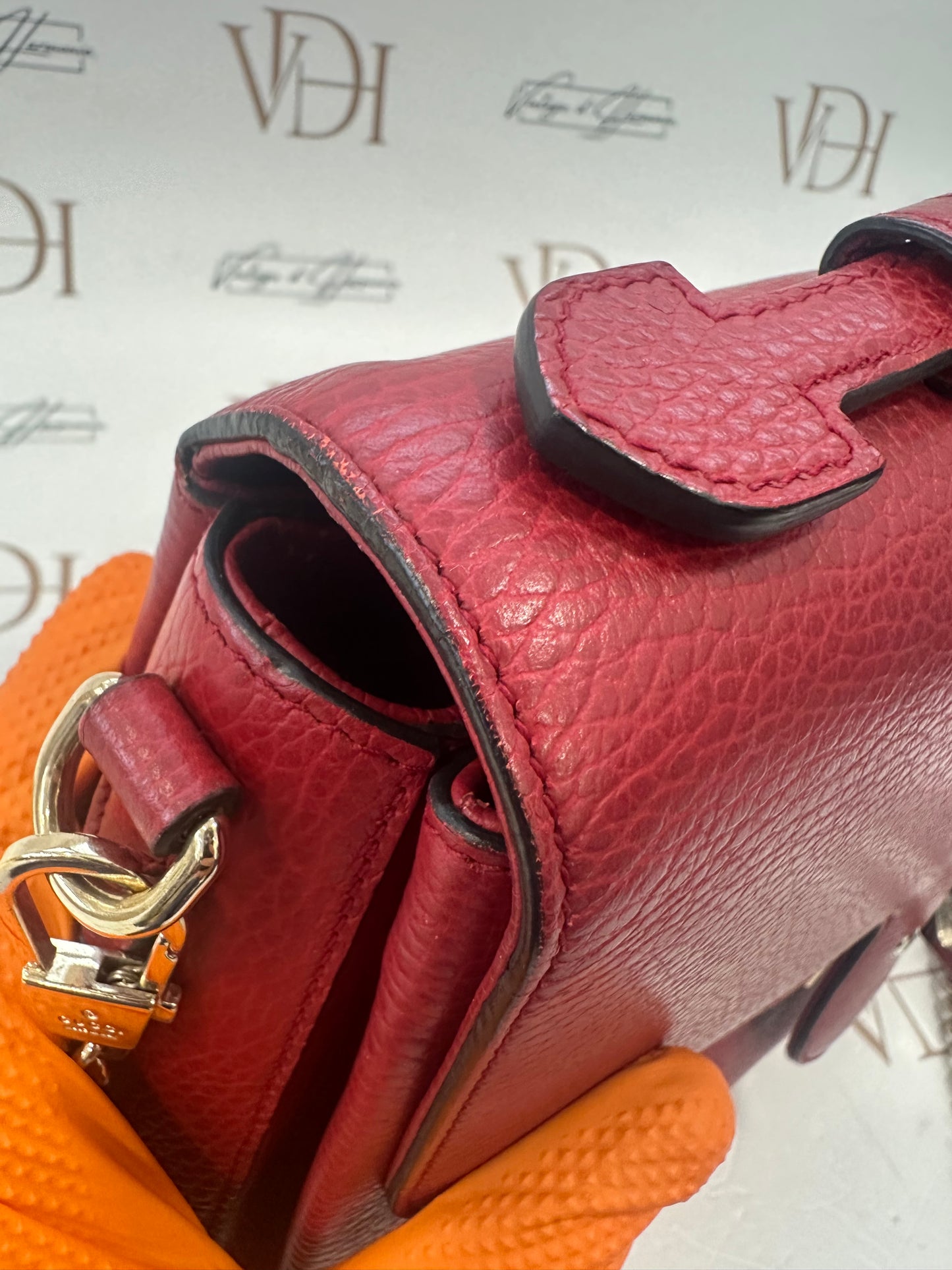 382733 - Gucci Interlocking