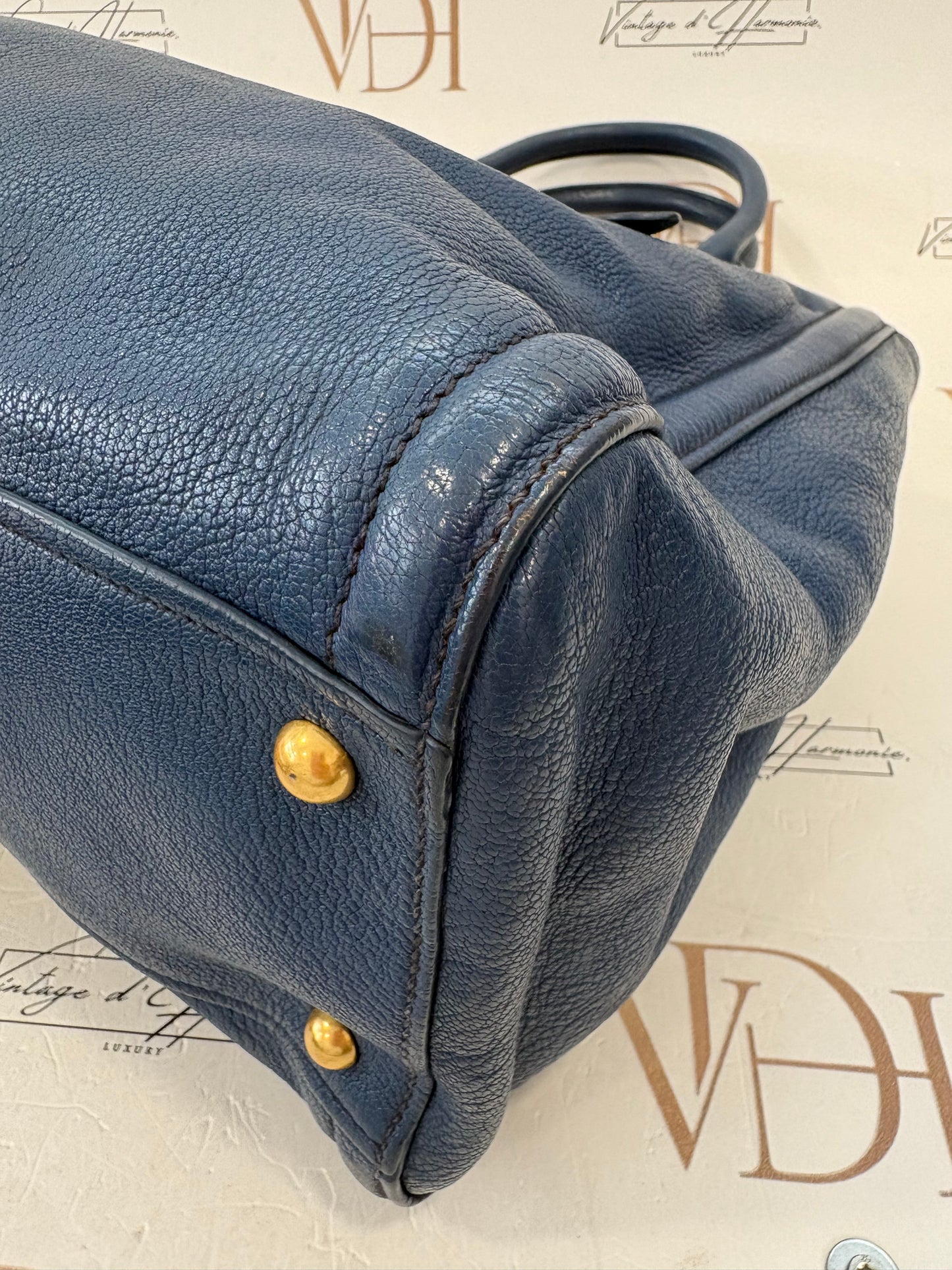 382807 - Miu Miu