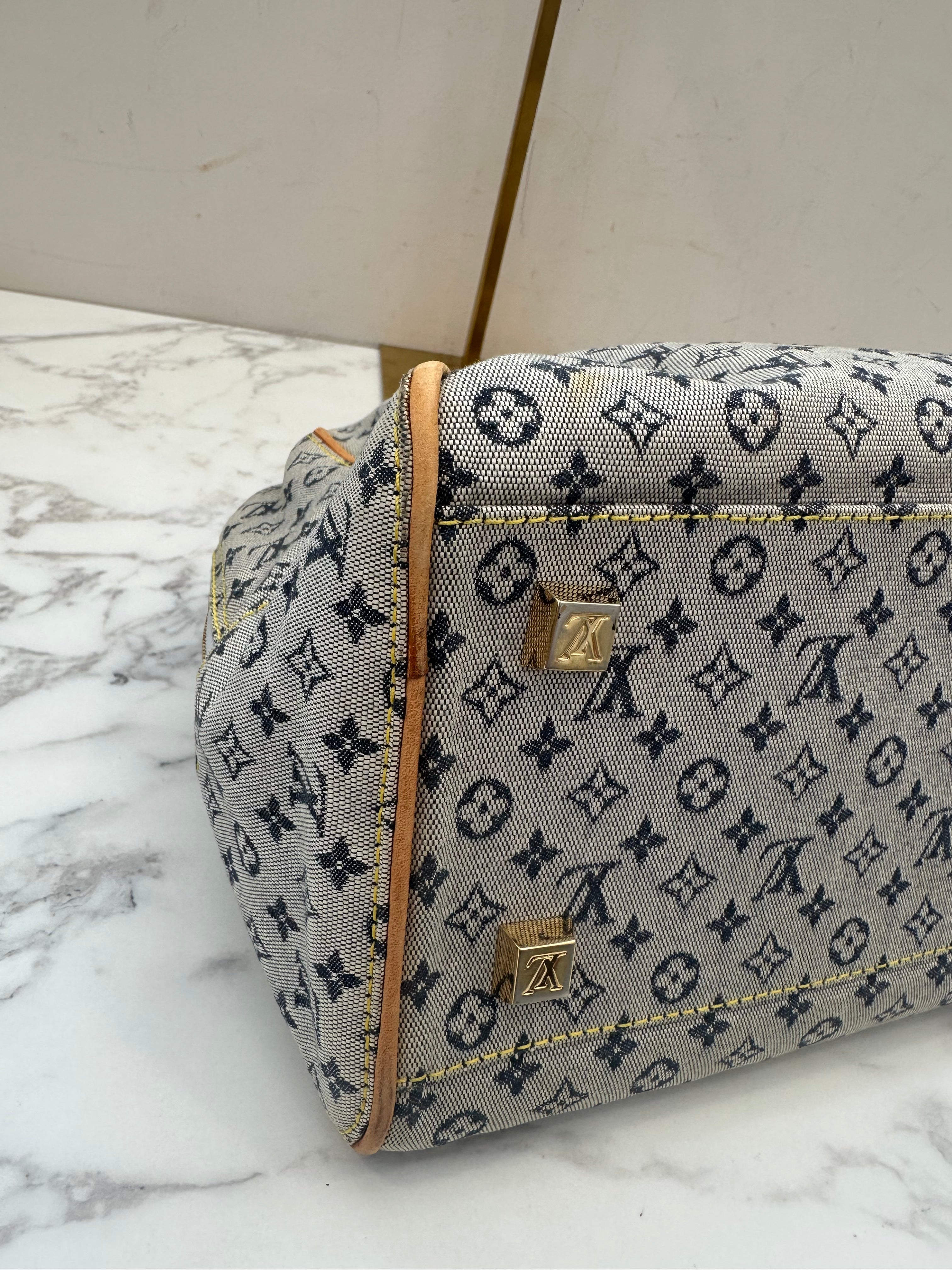 Louis Vuitton Mini Marie