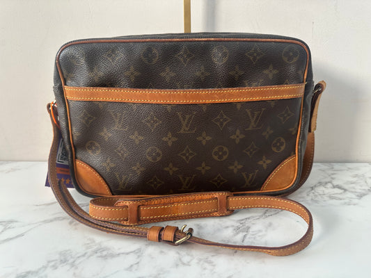 Louis Vuitton Trocadero 30