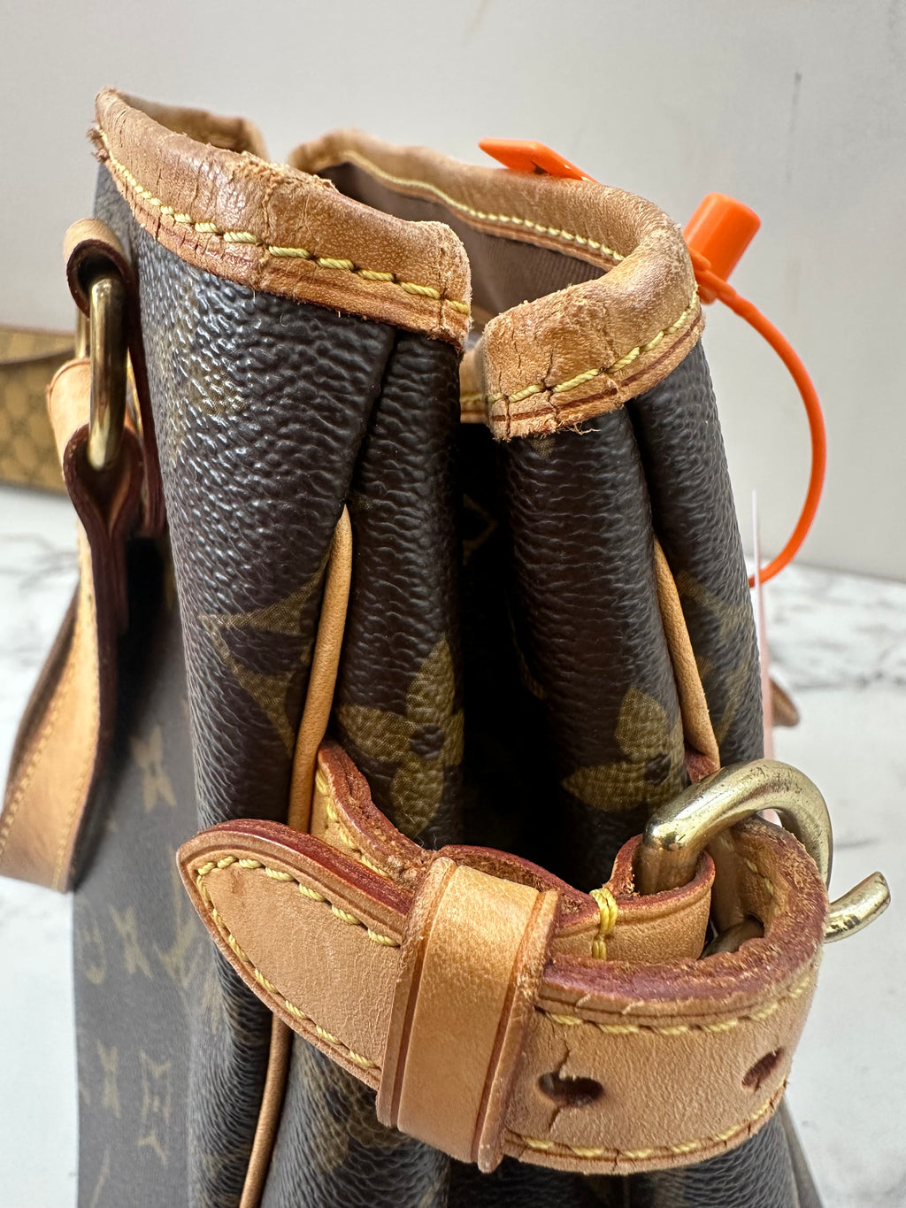 Louis Vuitton Batignolles