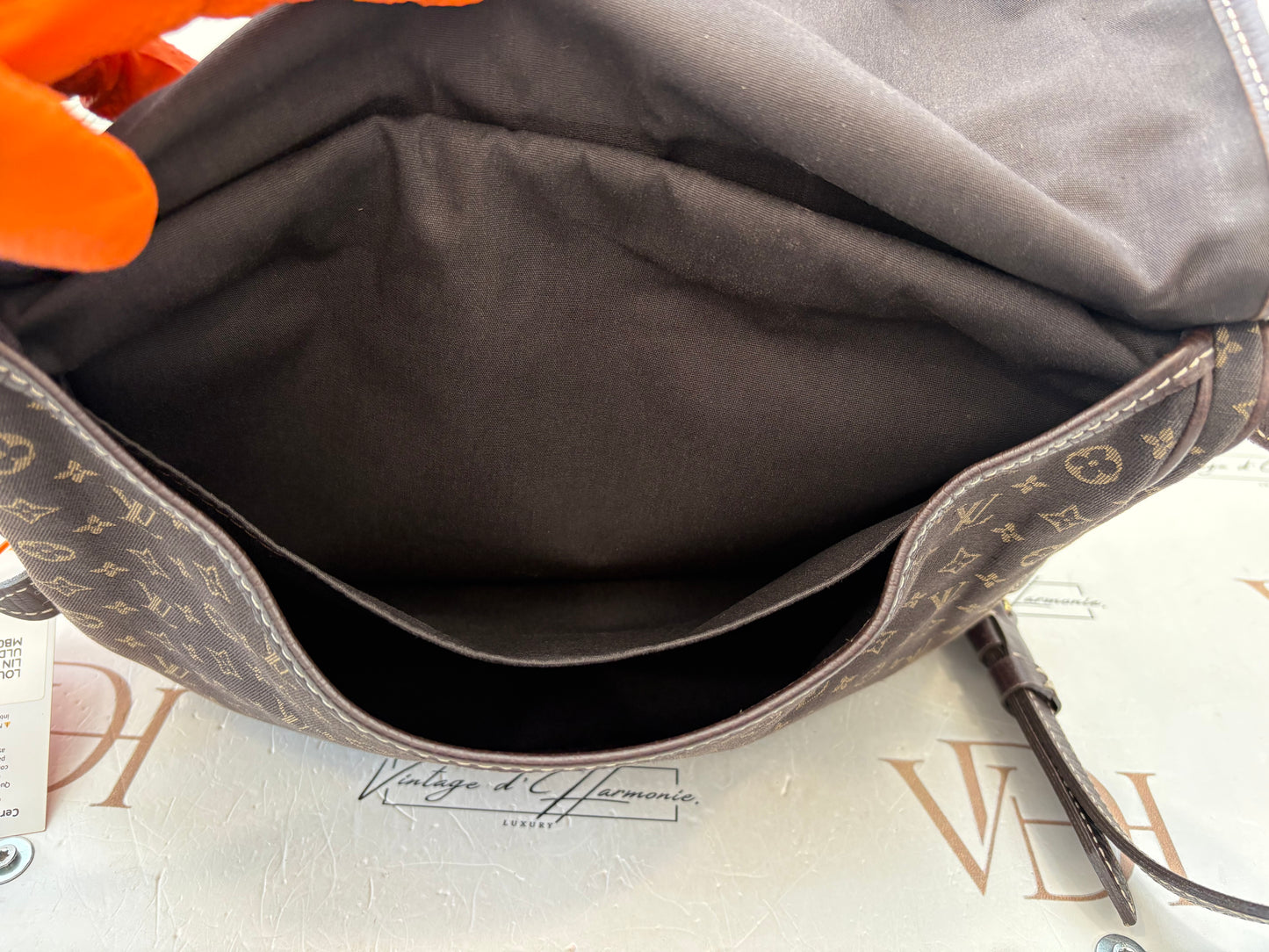 017726 - Louis Vuitton Saumur 30