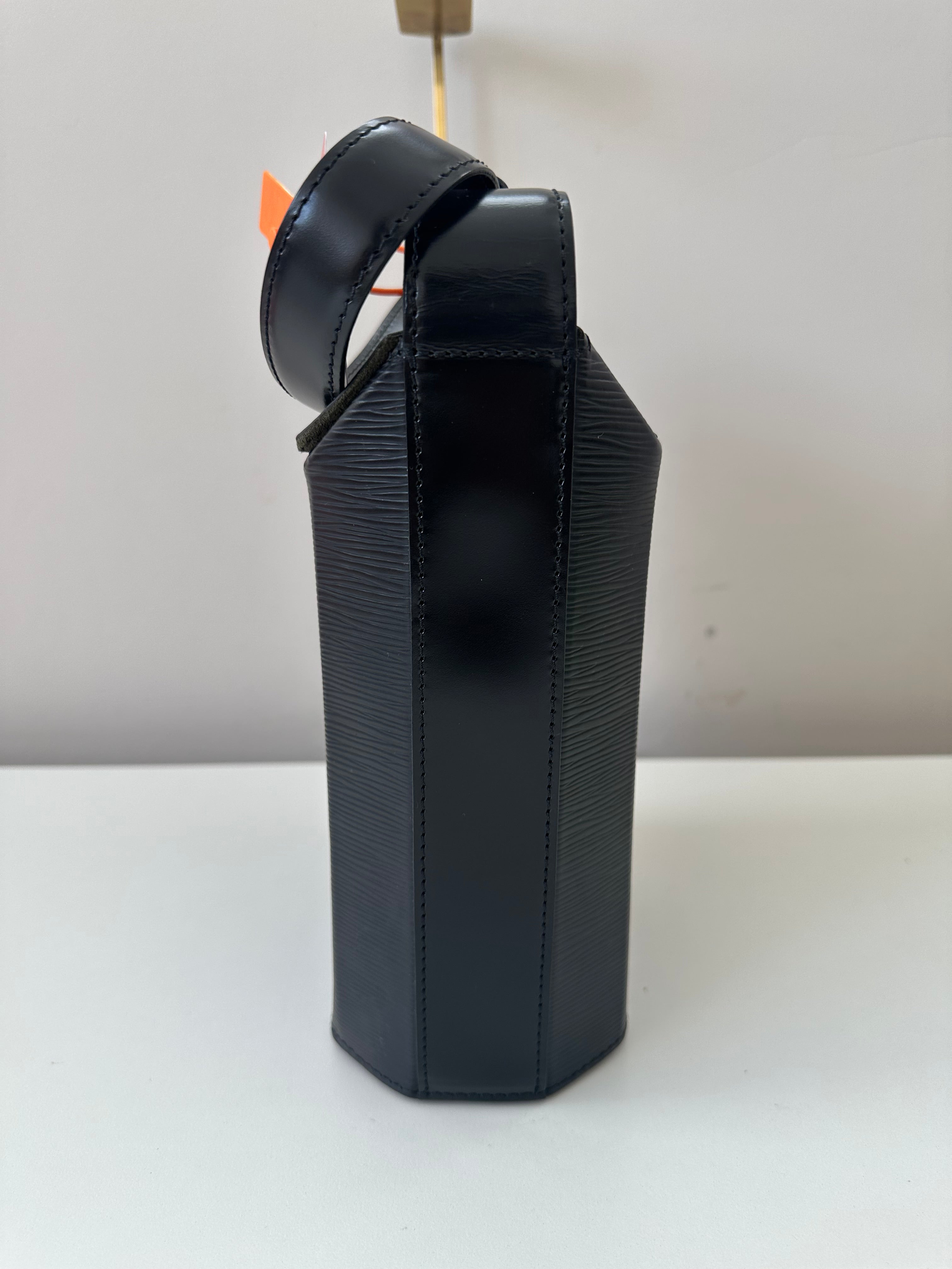 Louis Vuitton Epi Sac Seau