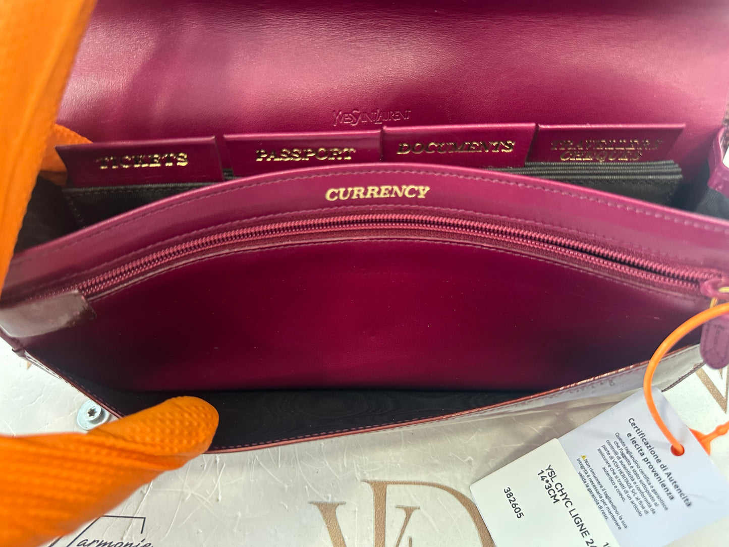 382605 - Saint Laurent Chyc Ligne
