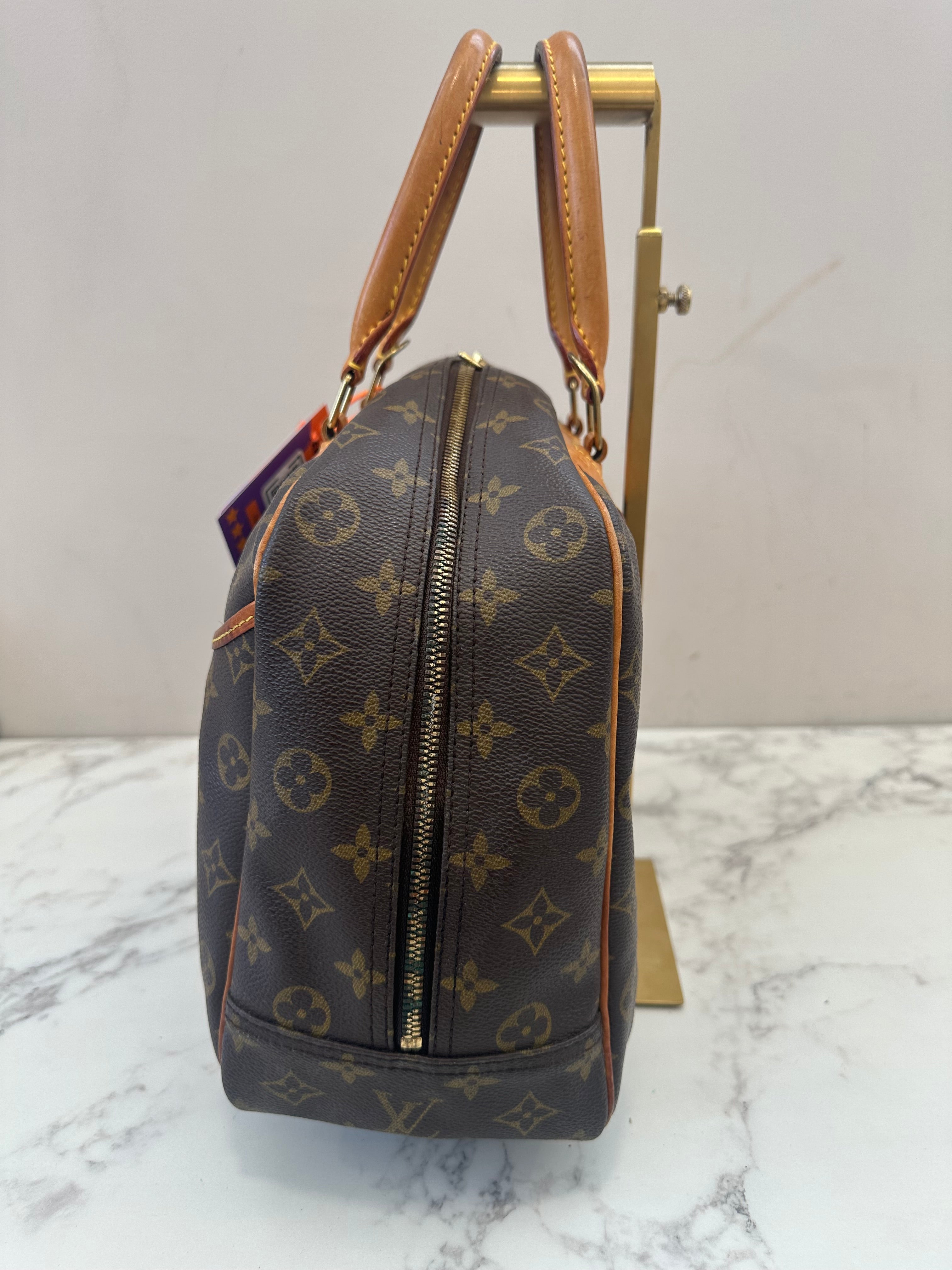 Louis Vuitton Deauville