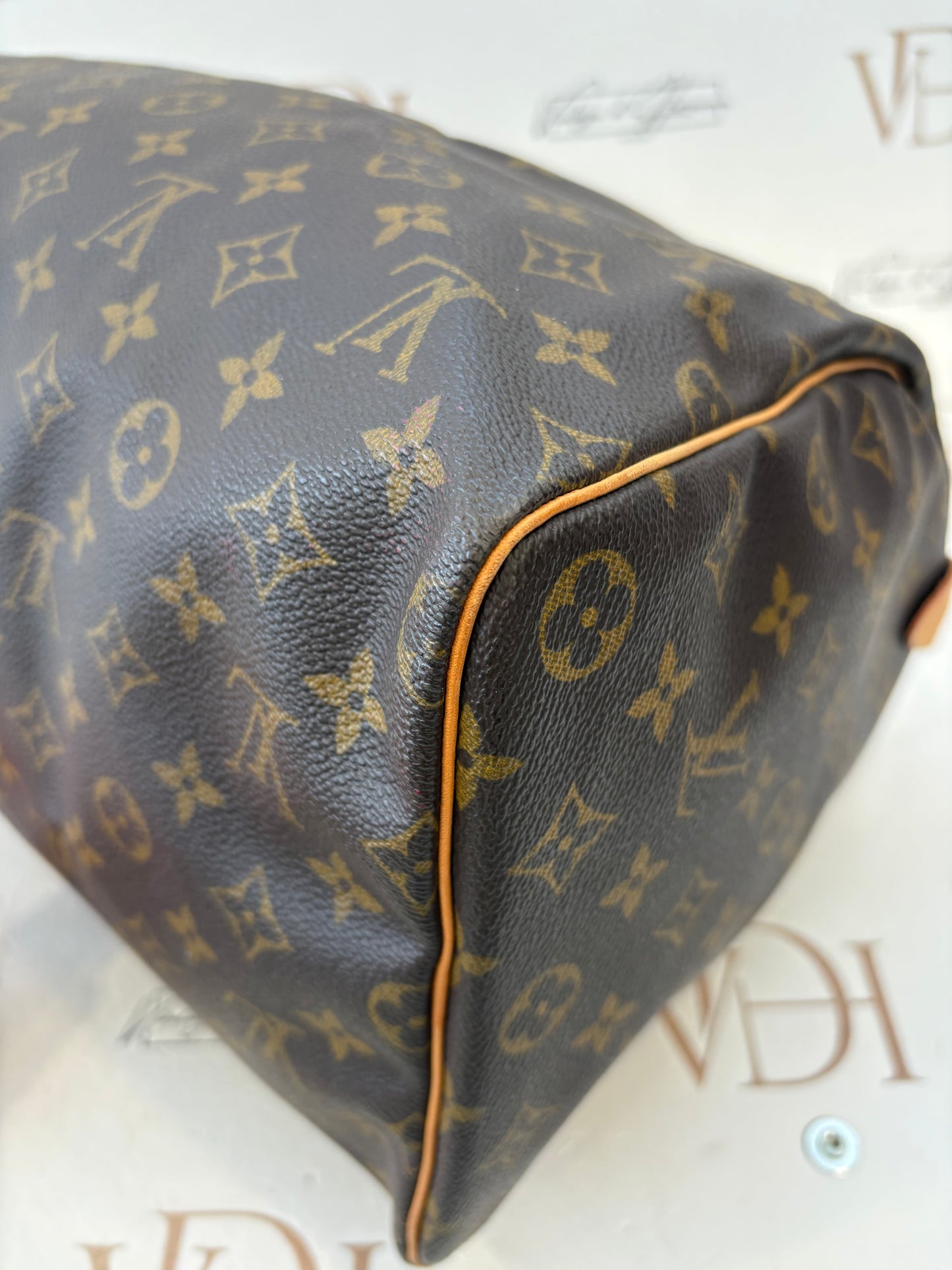 018862 - Louis Vuitton Speedy 40