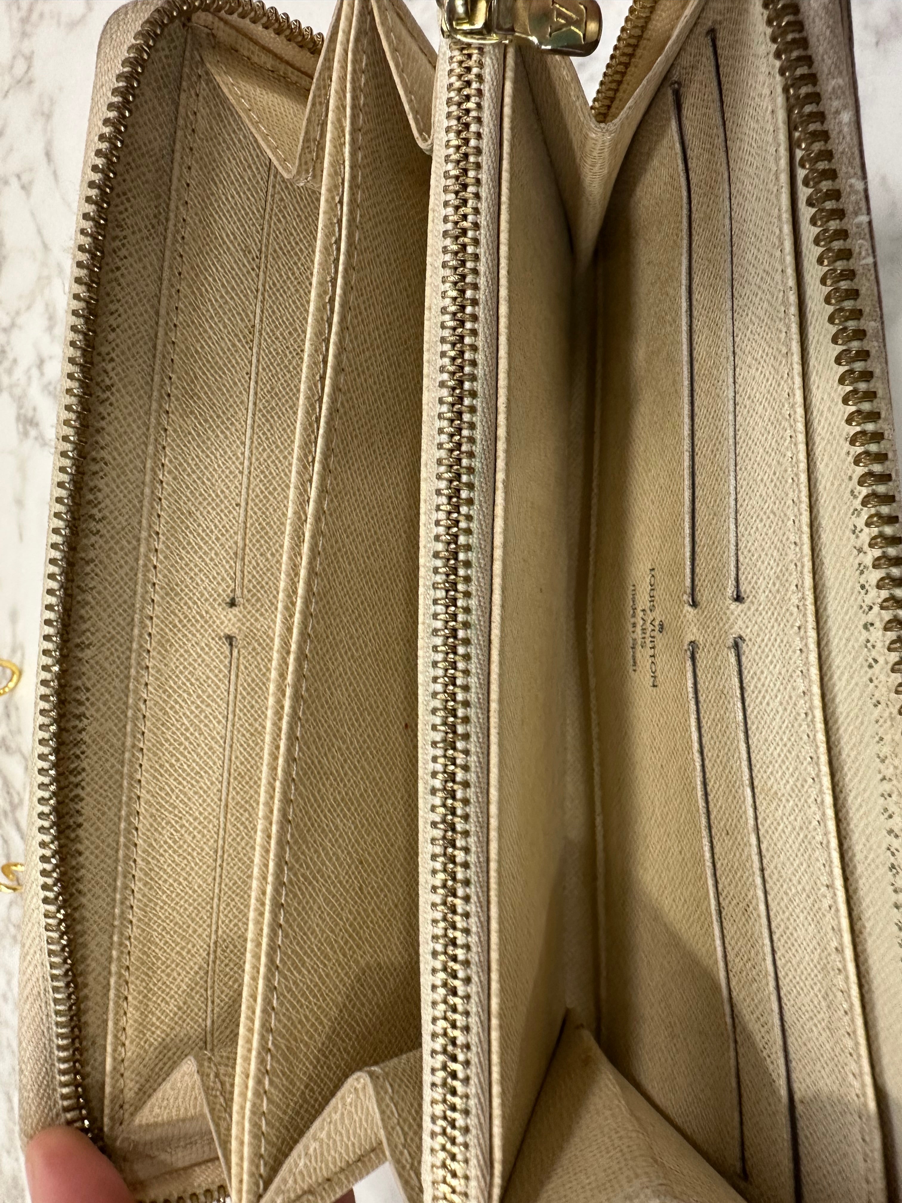 Louis Vuitton Wallet Zippy Azur