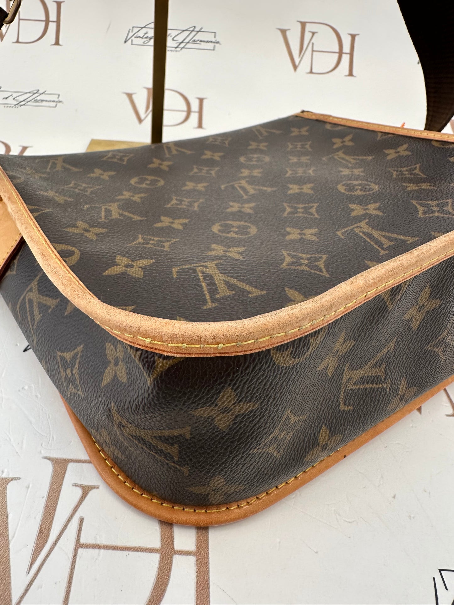 017996 - Louis Vuitton Messenger Bosphore PM