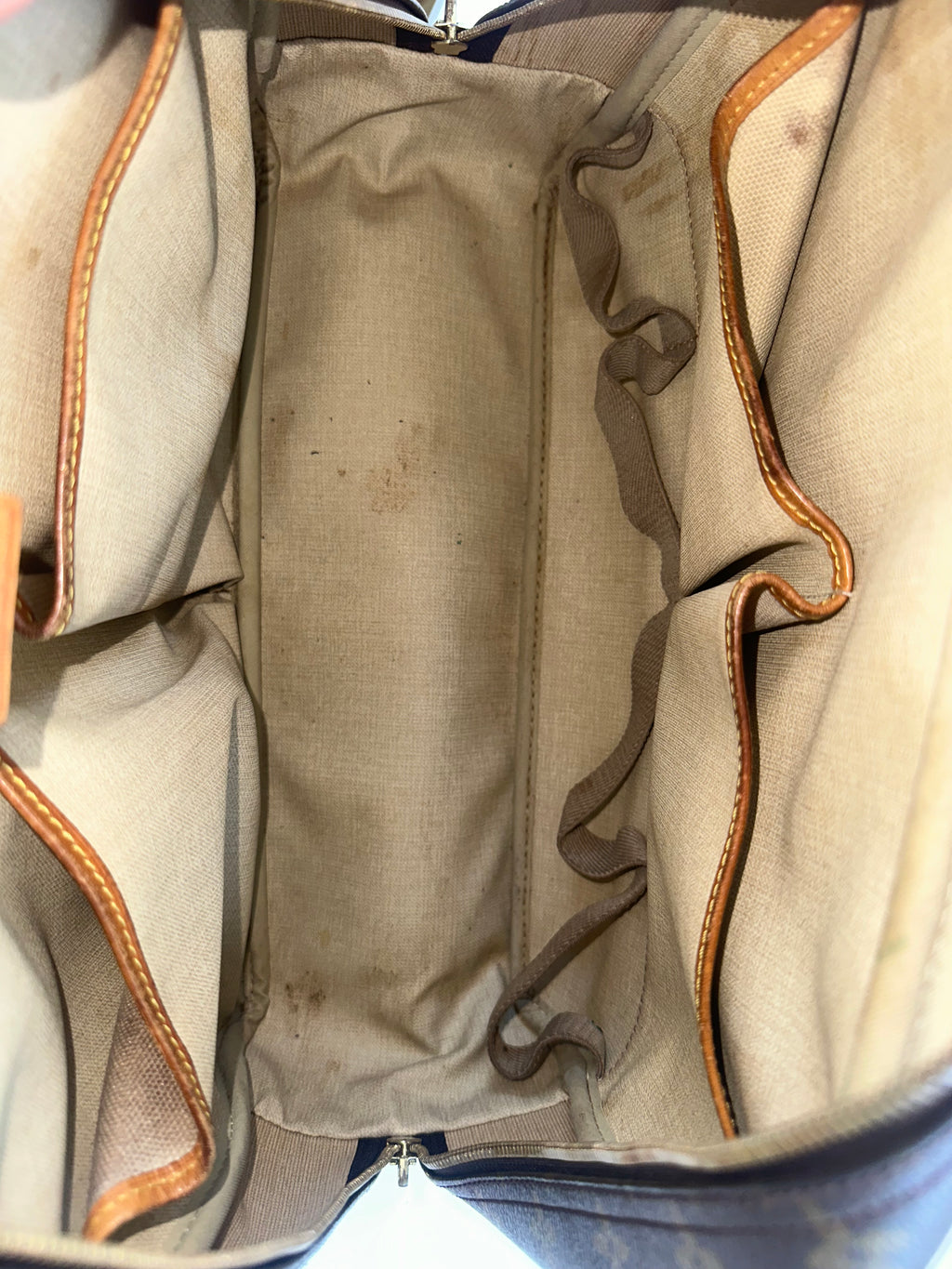 Louis Vuitton Deauville