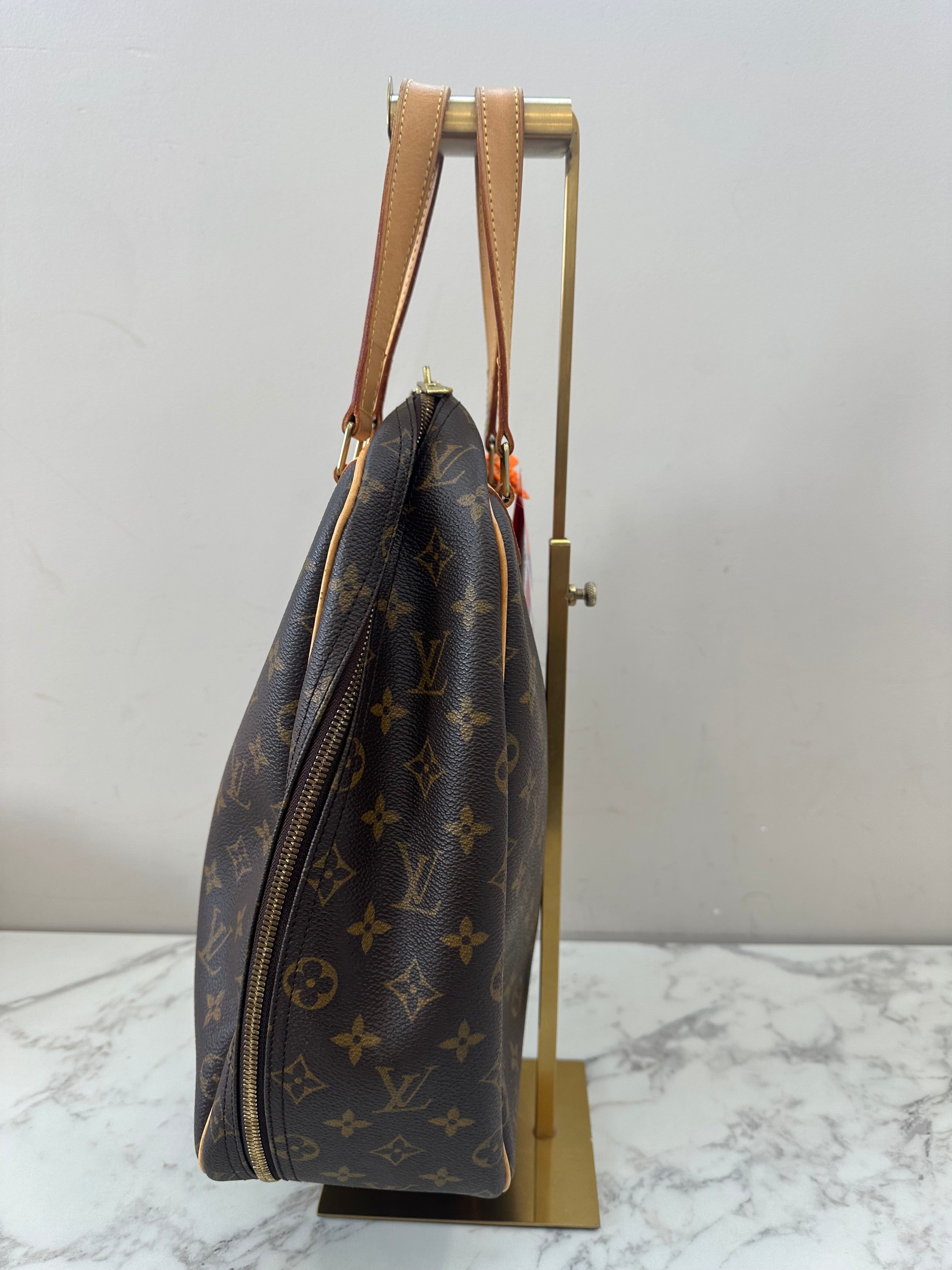 Louis Vuitton Excursion