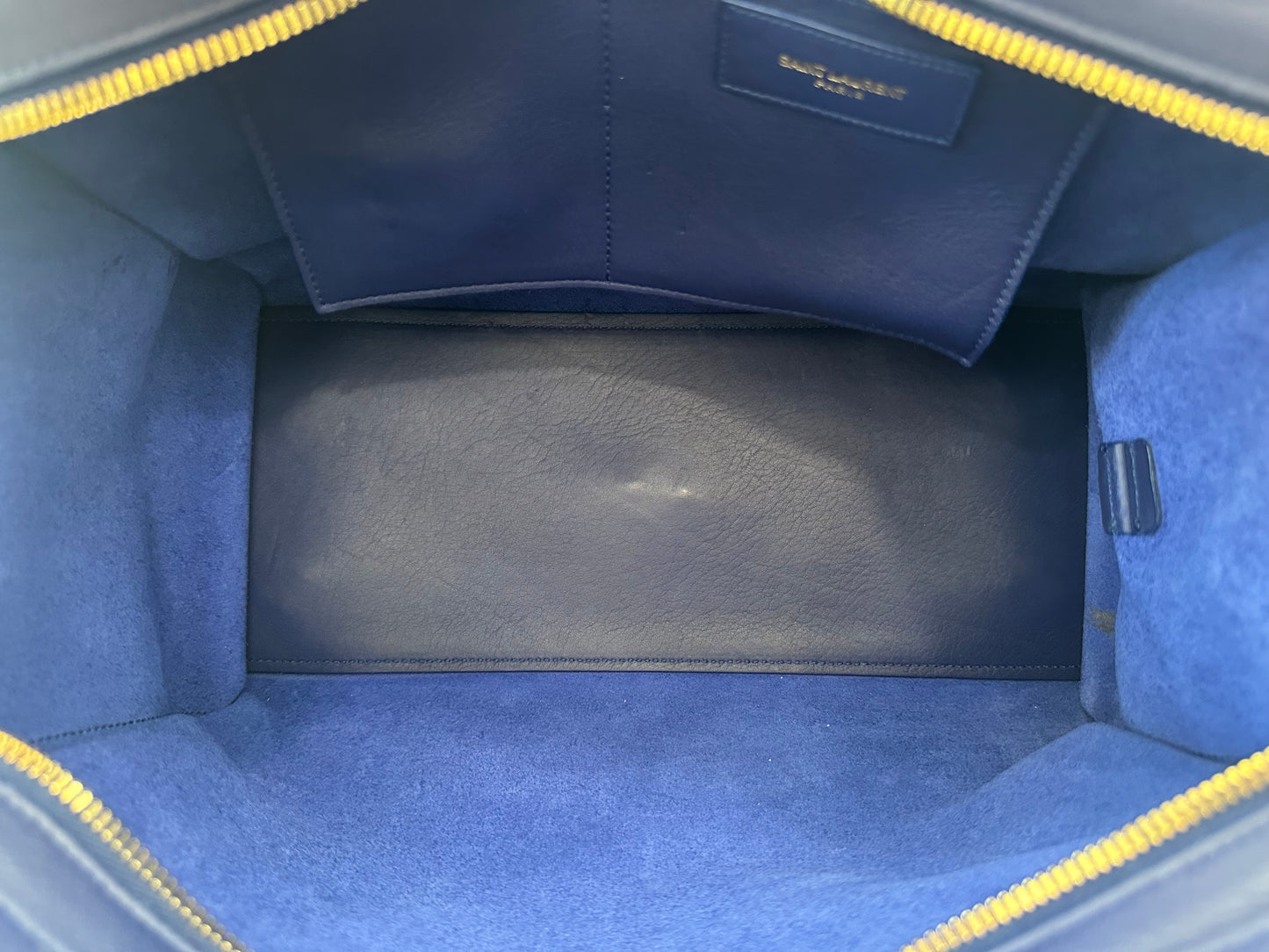 382310 - Saint Laurent Y-Ligne