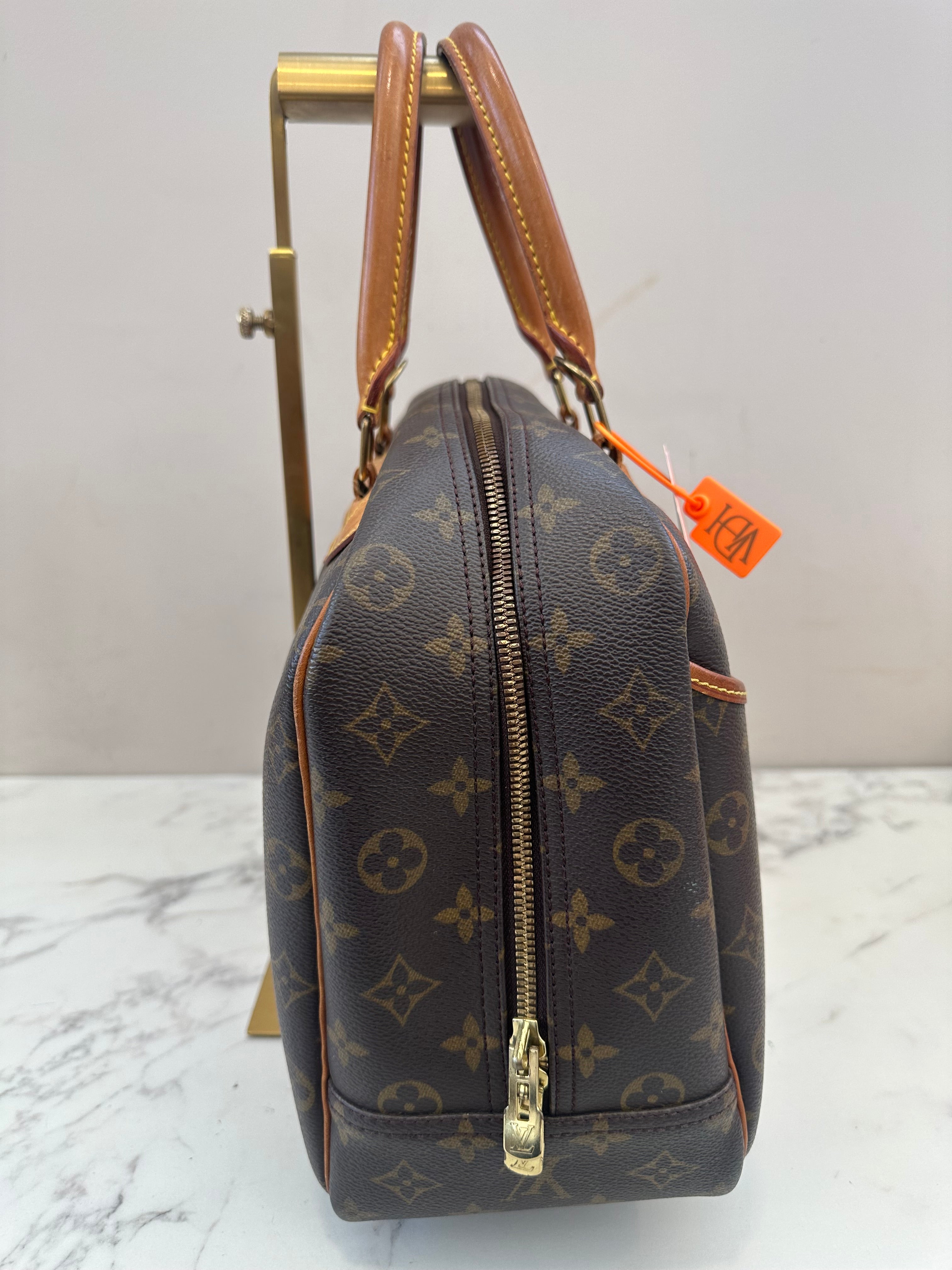 Louis Vuitton Deauville